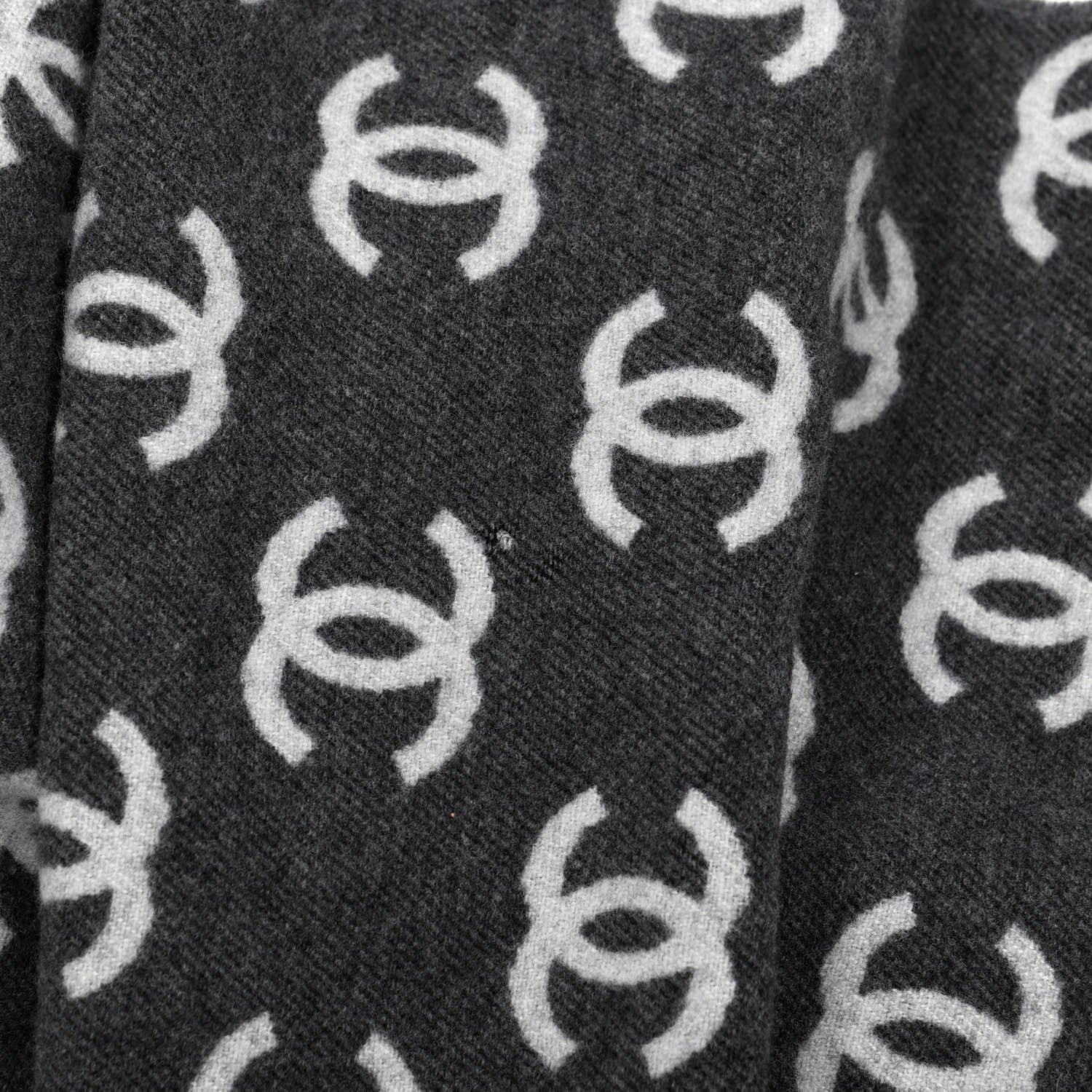 Chanel Wool Cashmere CC Scarf Grey 4 of 4