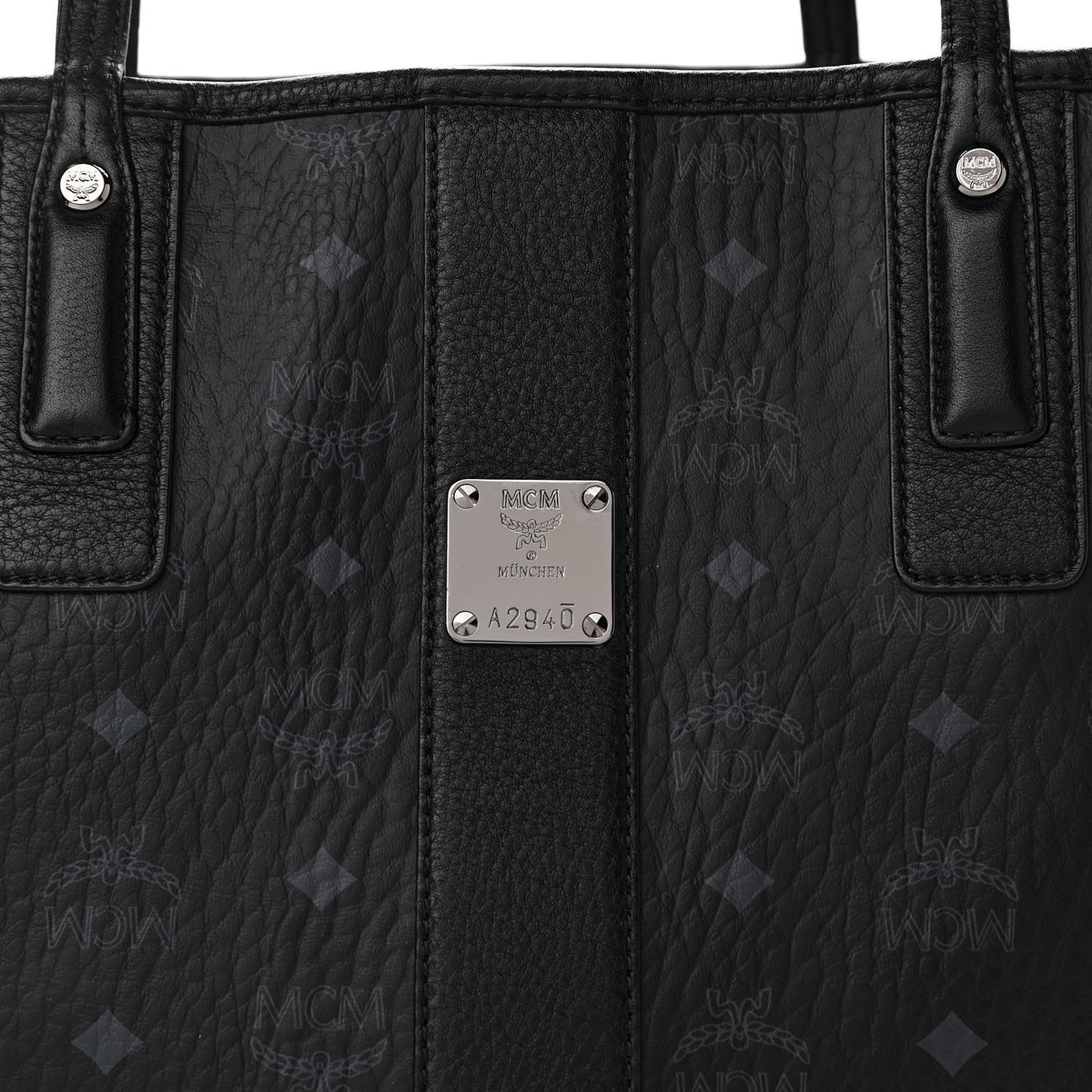 Visetos Medium Liz Reversible Shopper Tote Black