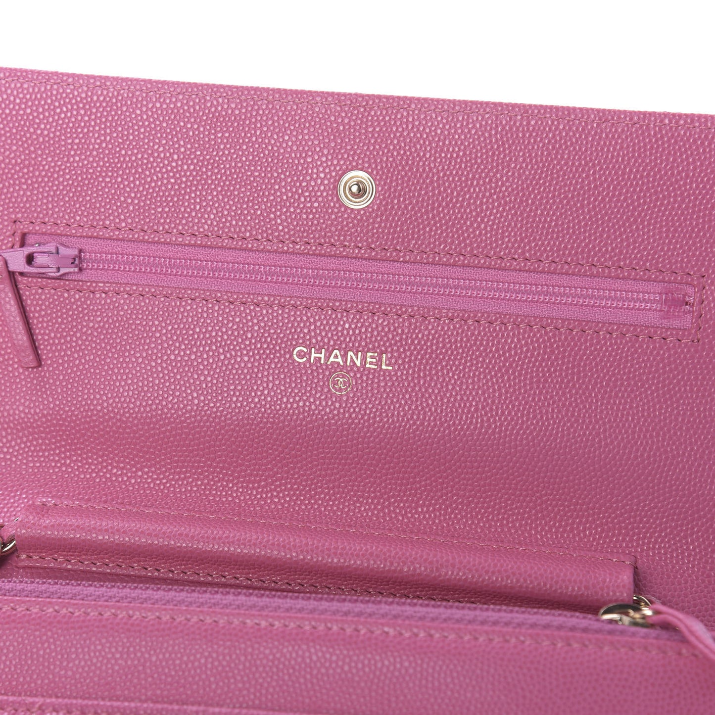 Caviar Quilted Wallet on Chain WOC Pink