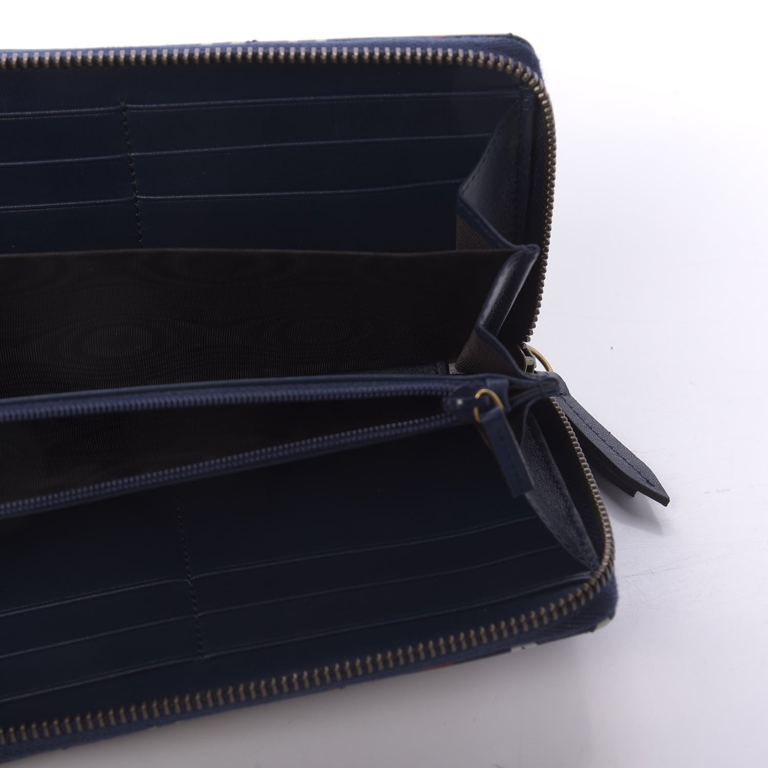 Gucci Calfskin Matelasse GucciGhost GG Marmont Zip Around Wallet Blue Agata Hibiscus Red 5 of 10