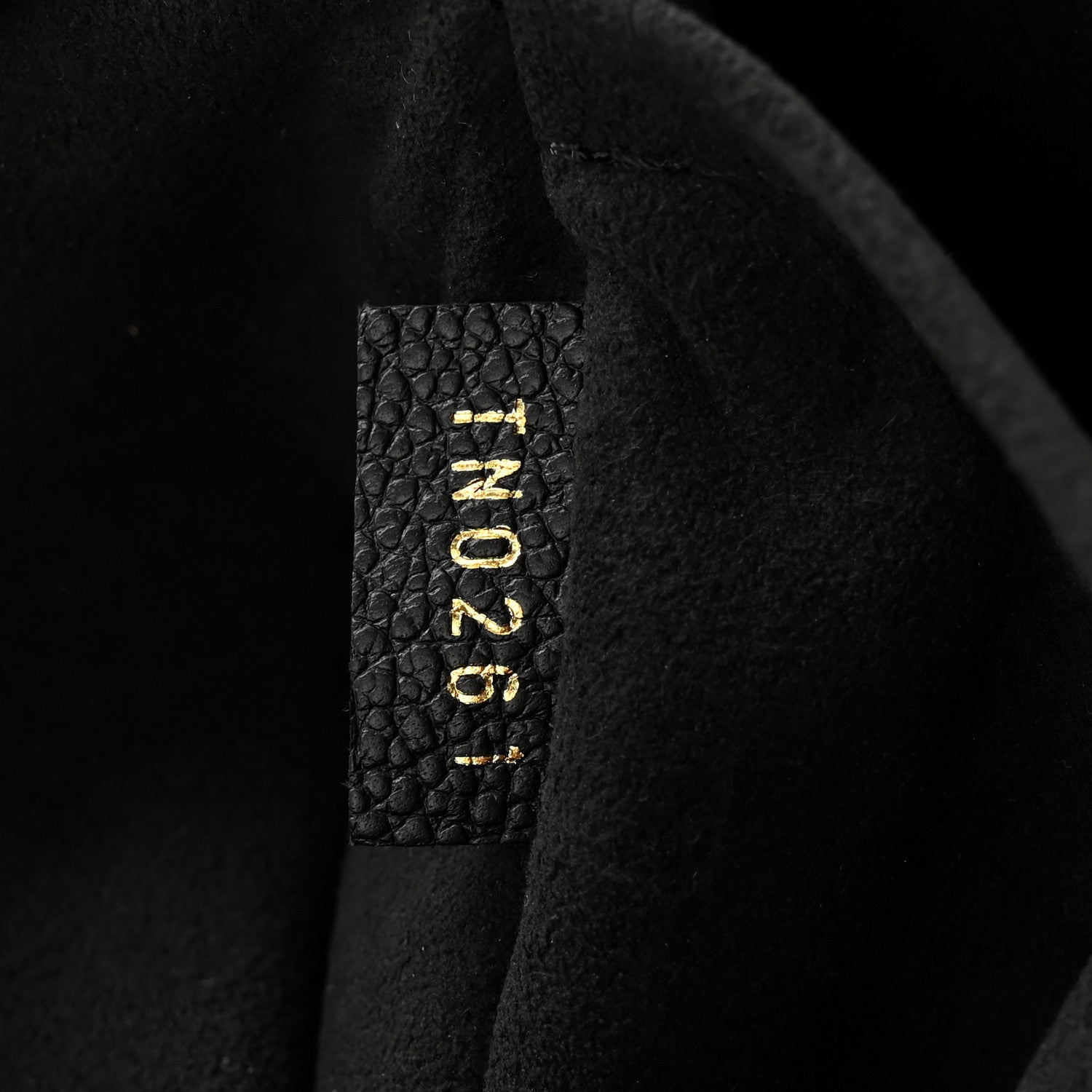 Louis Vuitton Monogram Daily Pouch Black 7 of 8