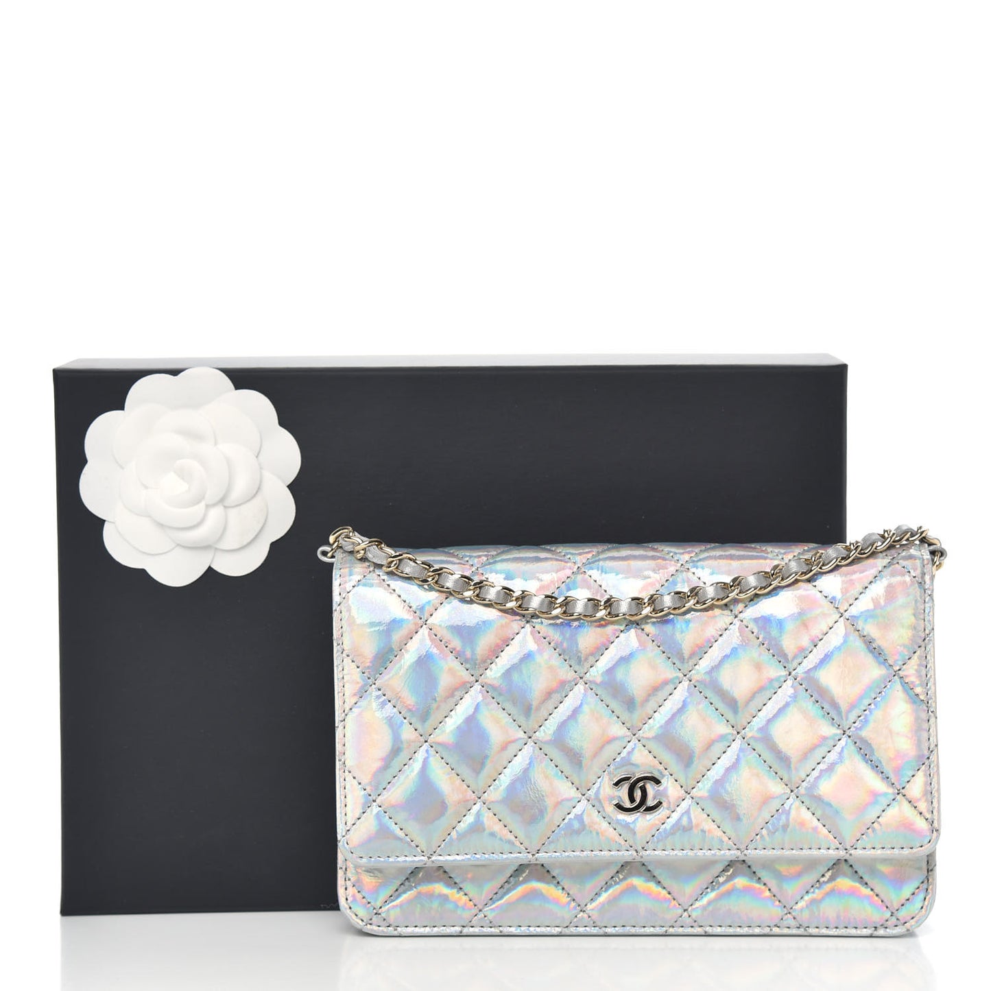 Iridescent Goatskin Quilted Wallet On Chain WOC Silver
