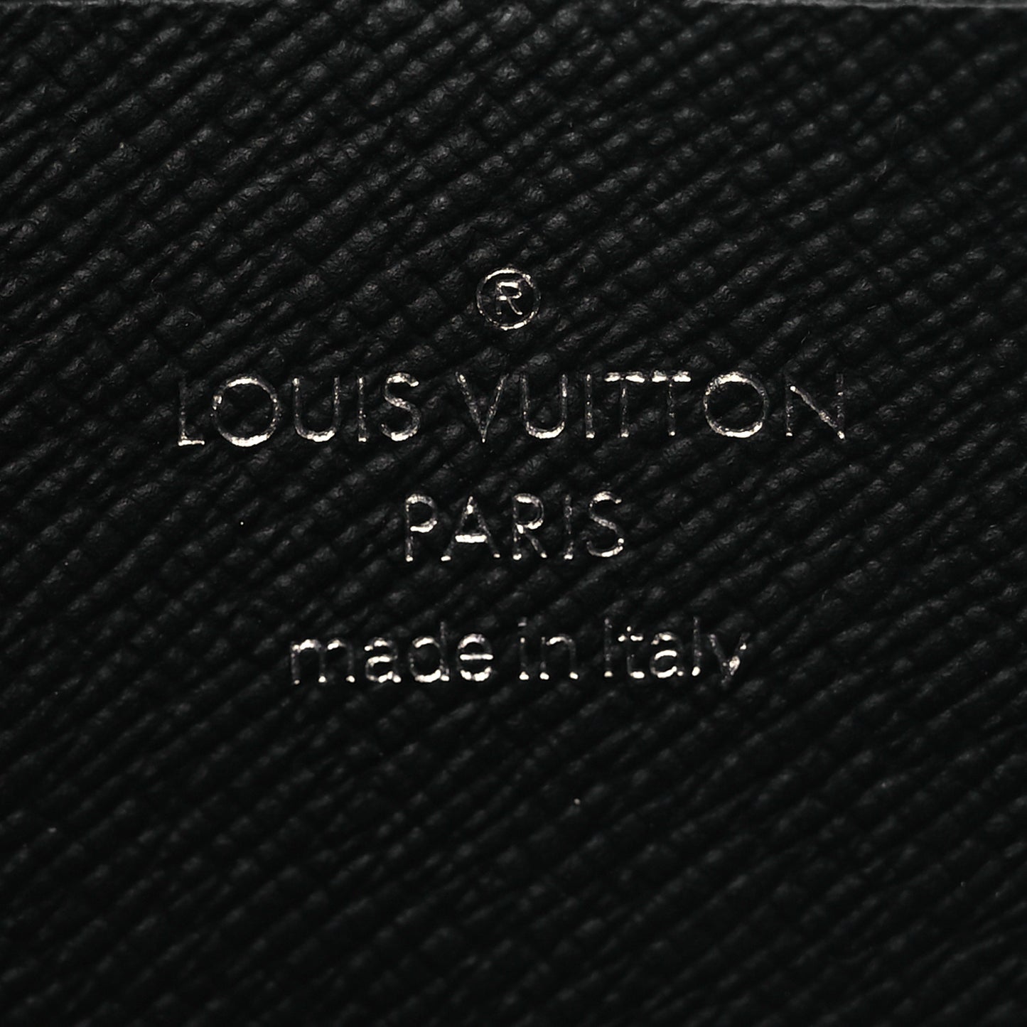 Monogram Eclipse Reverse Pochette Voyage MM