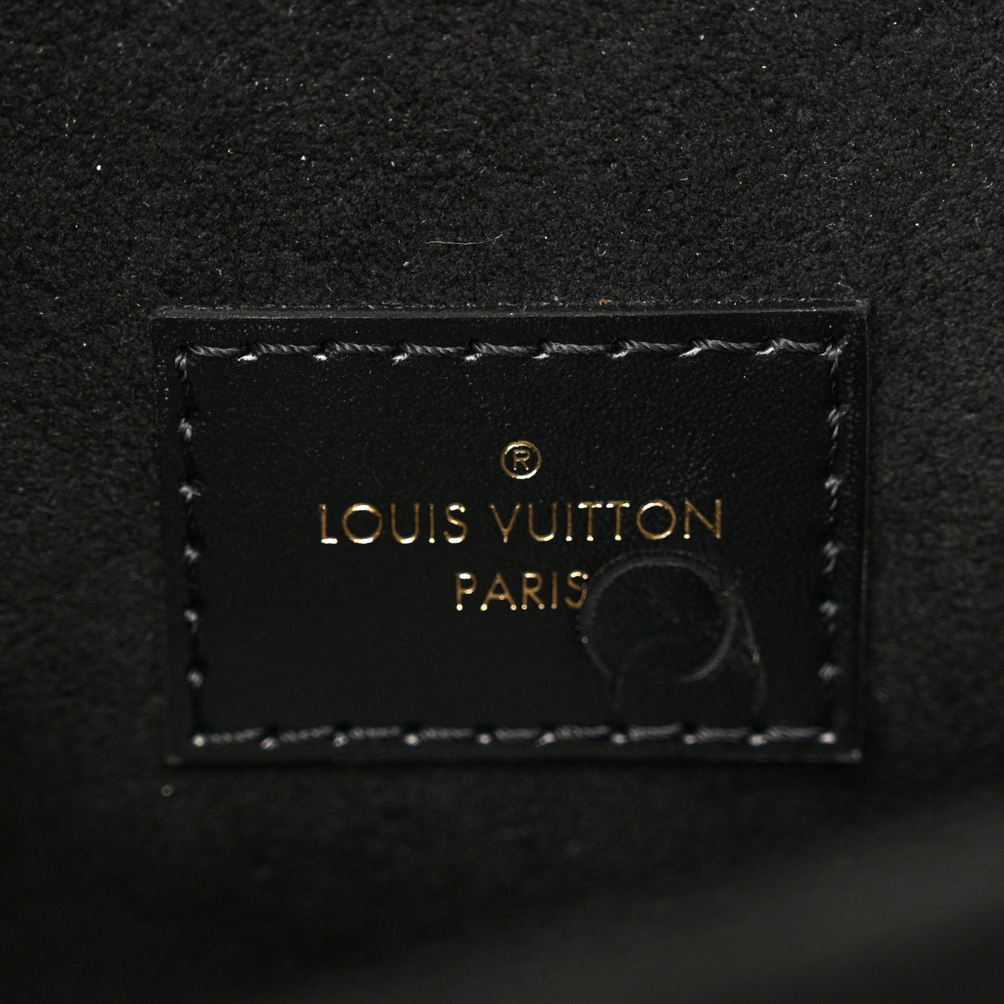 Reverse Monogram Pochette Metis