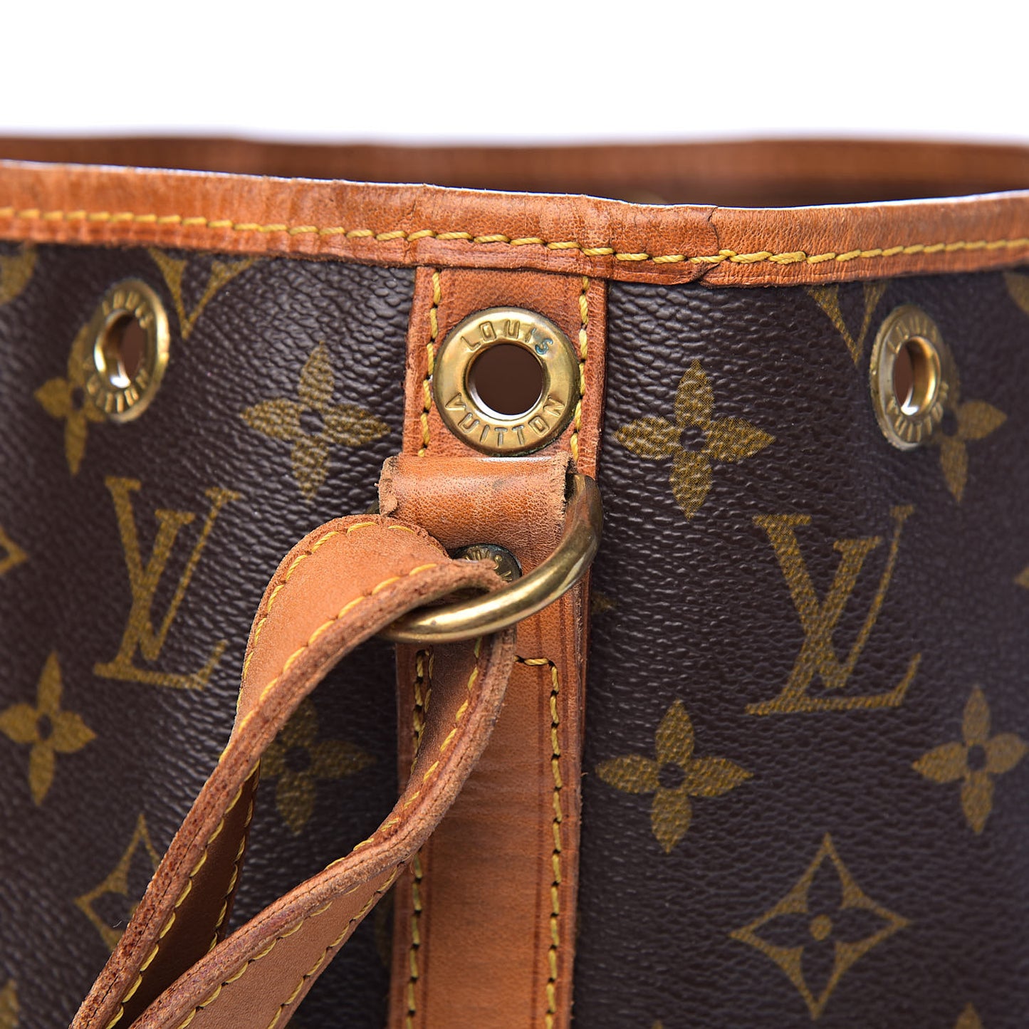 Monogram Noe