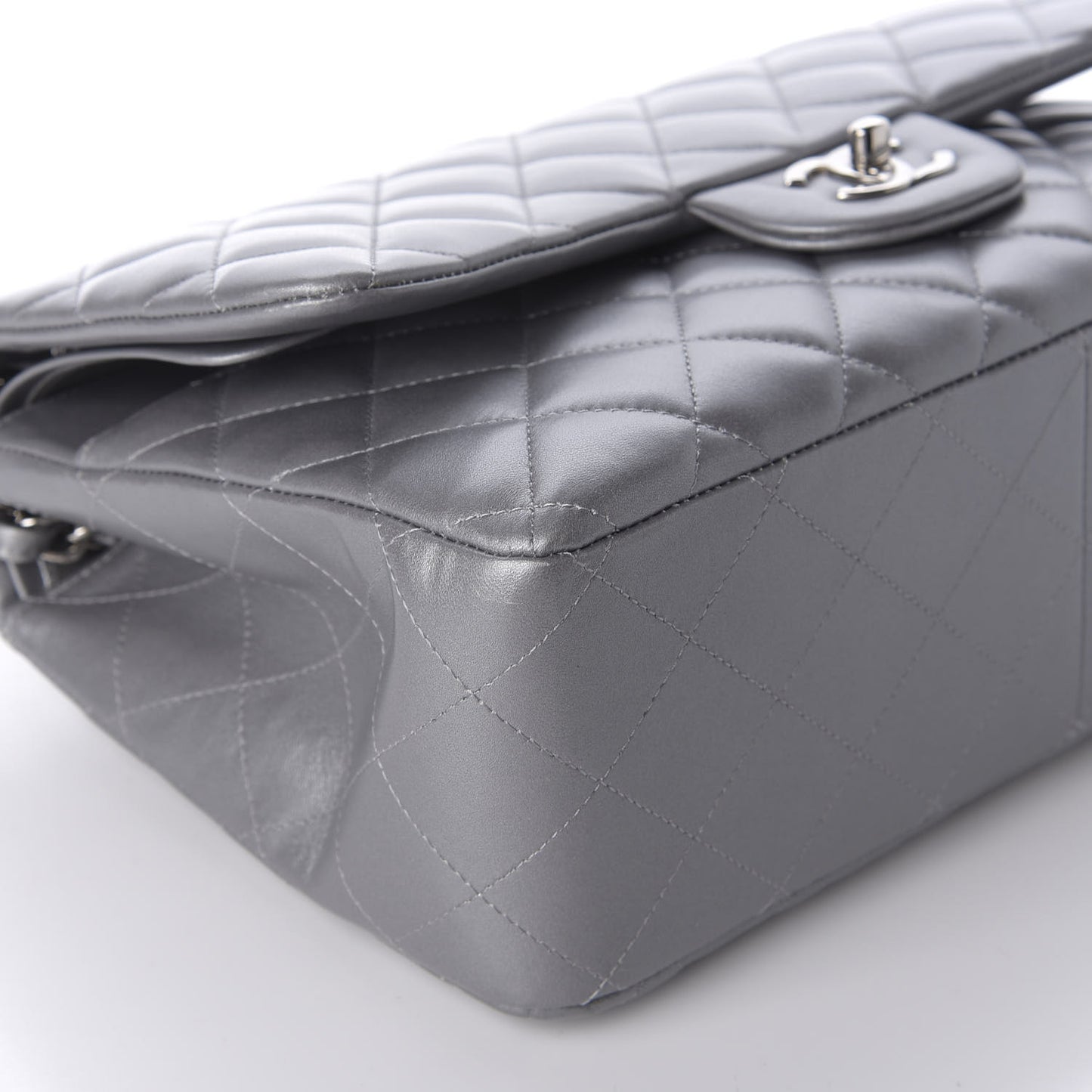 Metallic Lambskin Quilted Jumbo Double Flap Grey