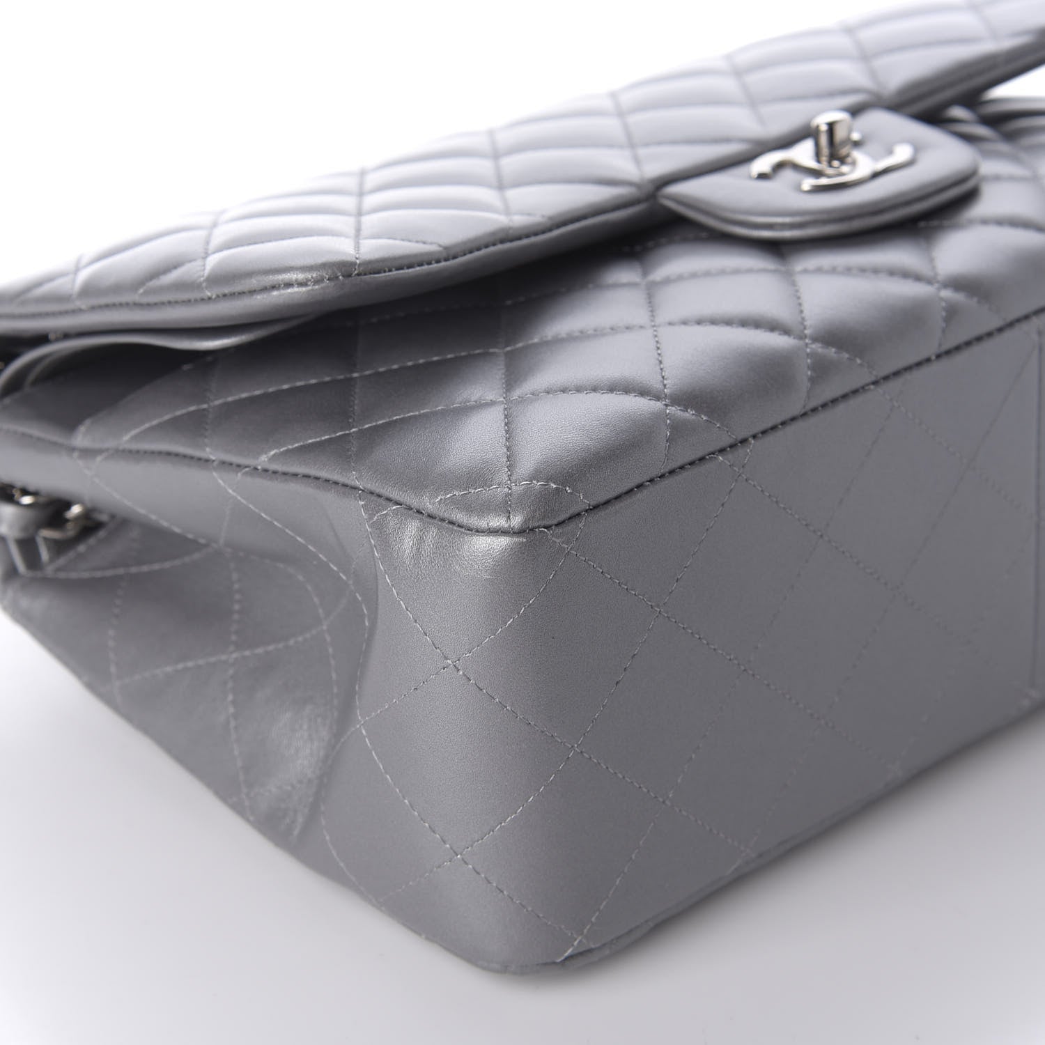 Chanel Metallic Lambskin Quilted Jumbo Double Flap Grey 4 of 9