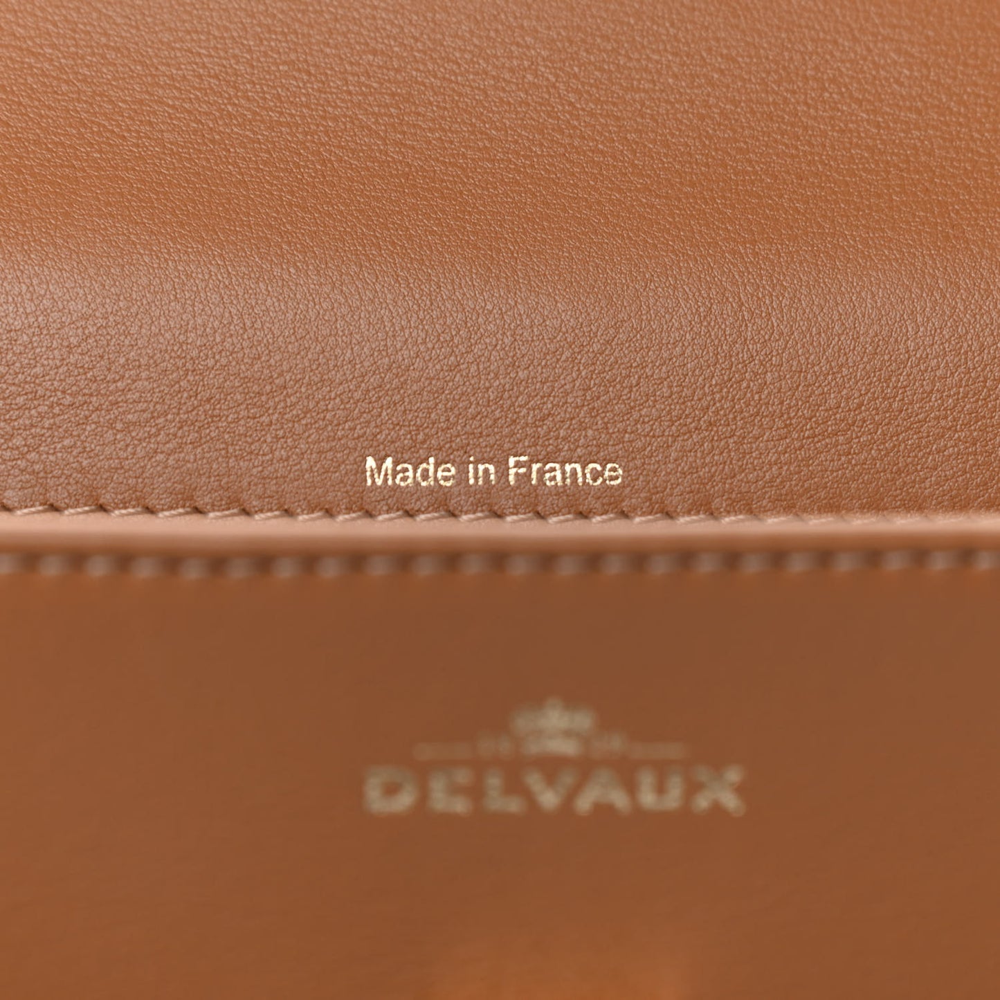 Calfskin MM Tempete Satchel Camel