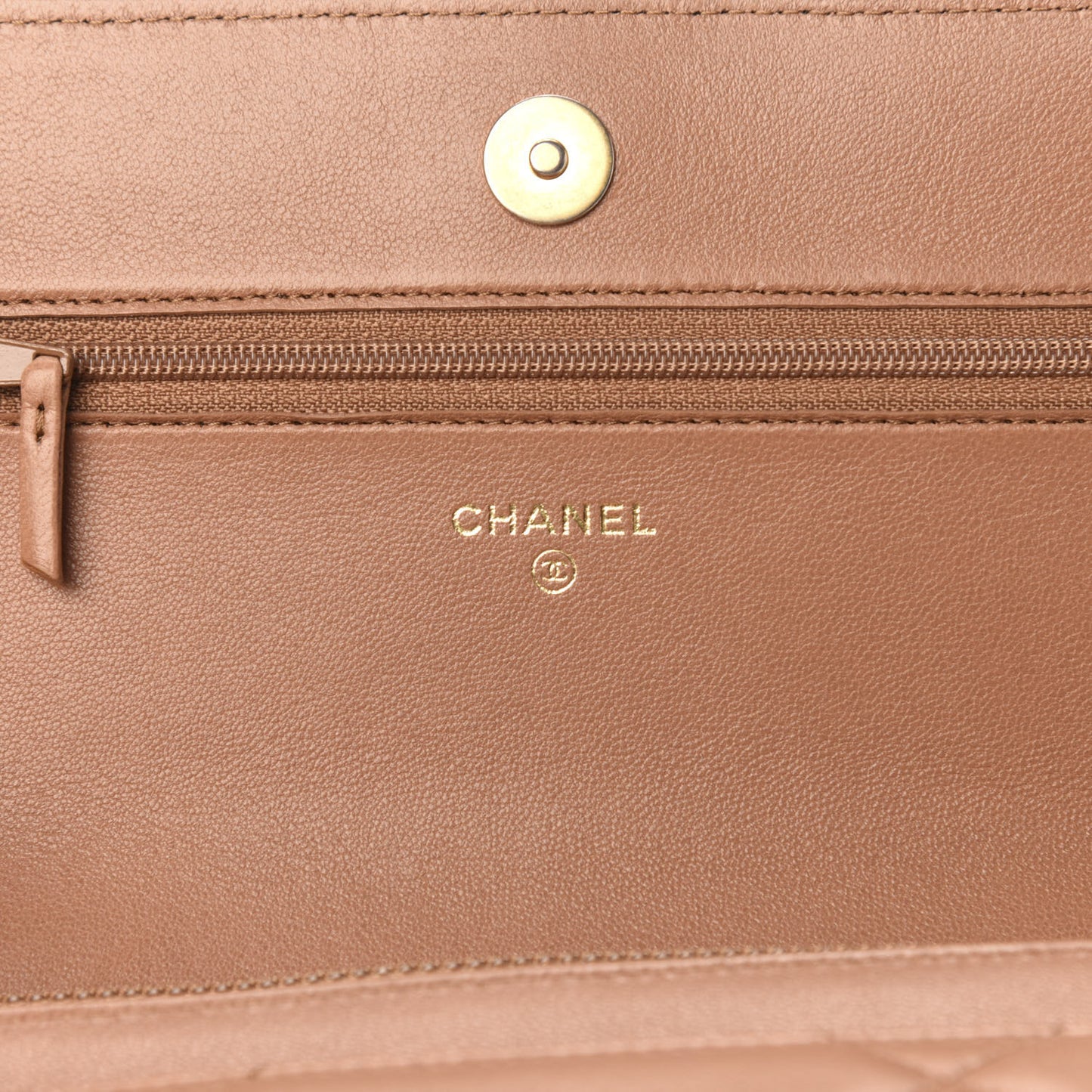 Lambskin Quilted 19 Wallet On Chain WOC Brown