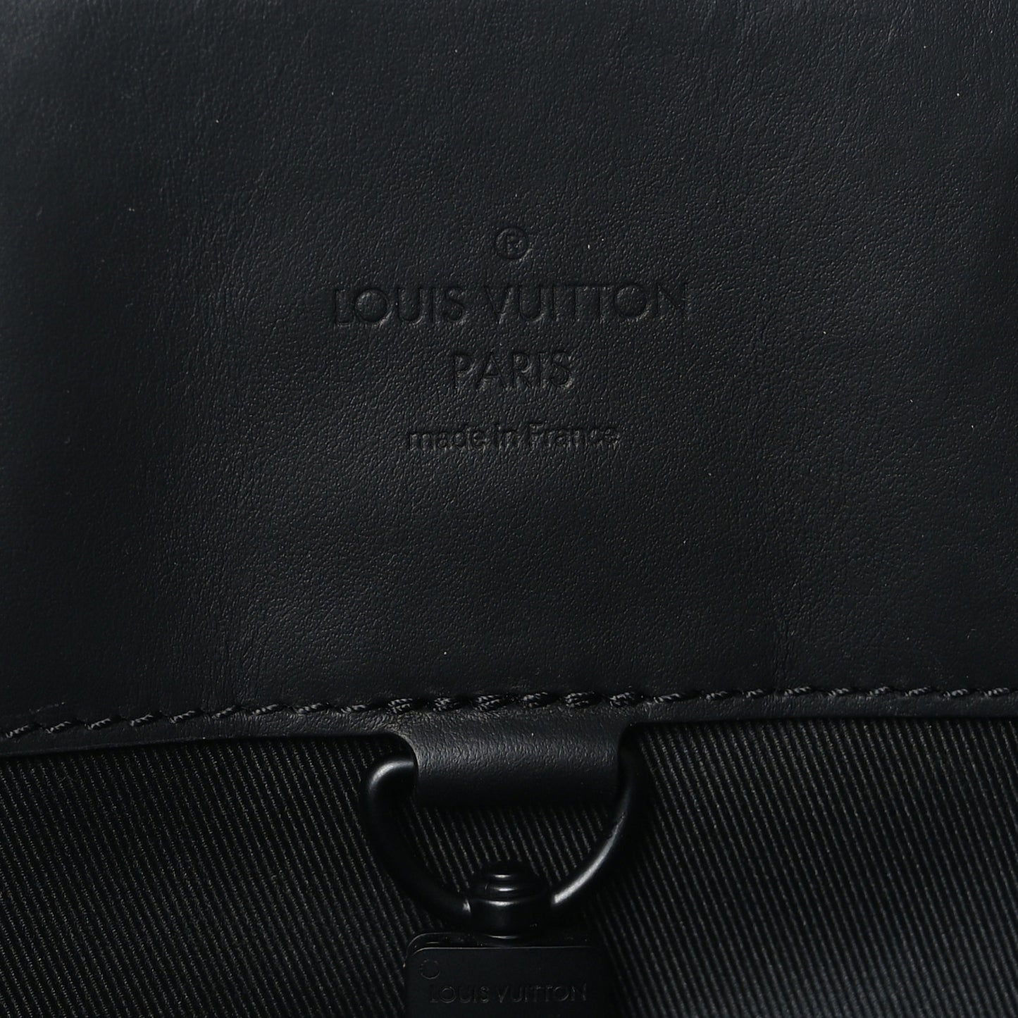 Monogram Eclipse Maxi Noe Sling