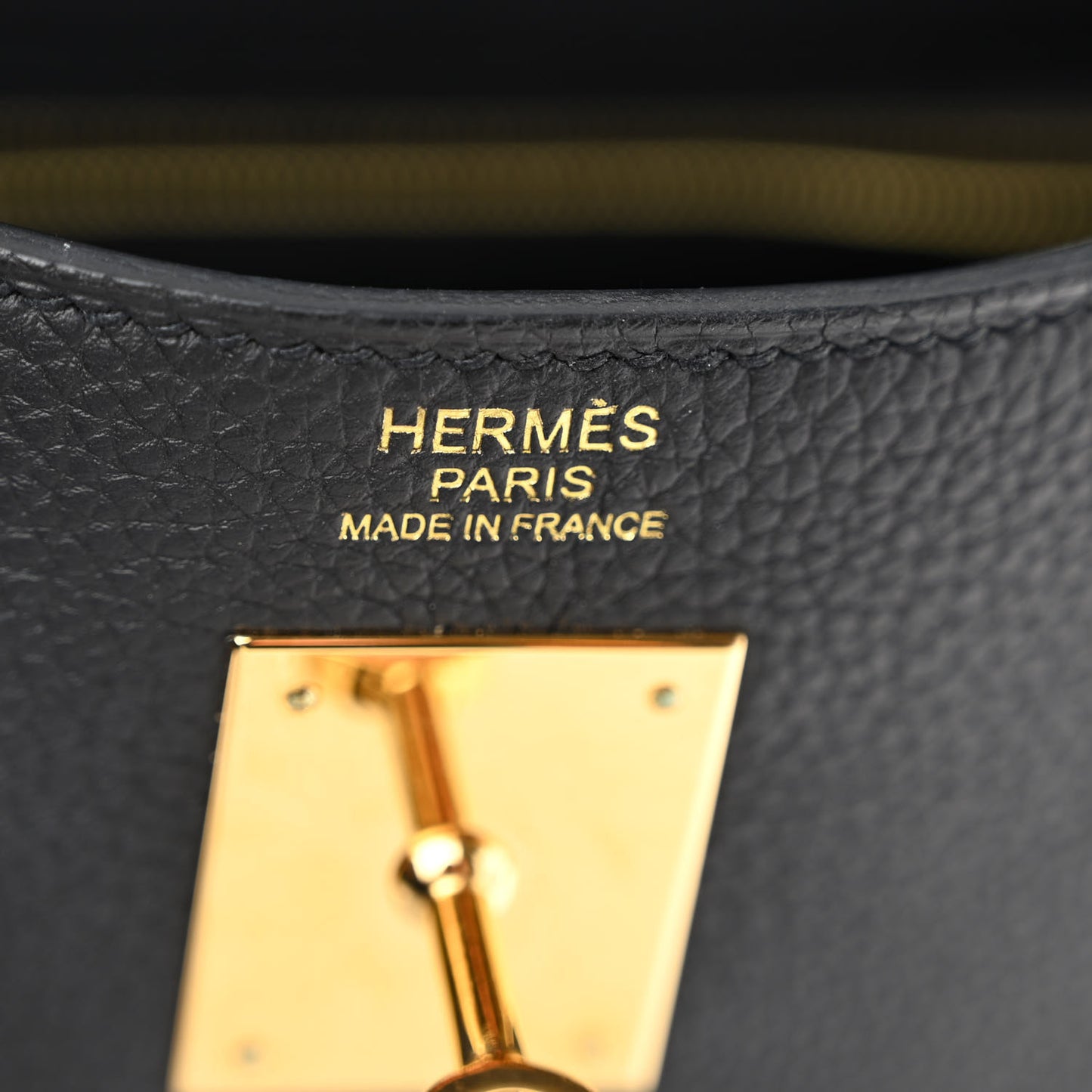 Togo Kelly Retourne 32 Black