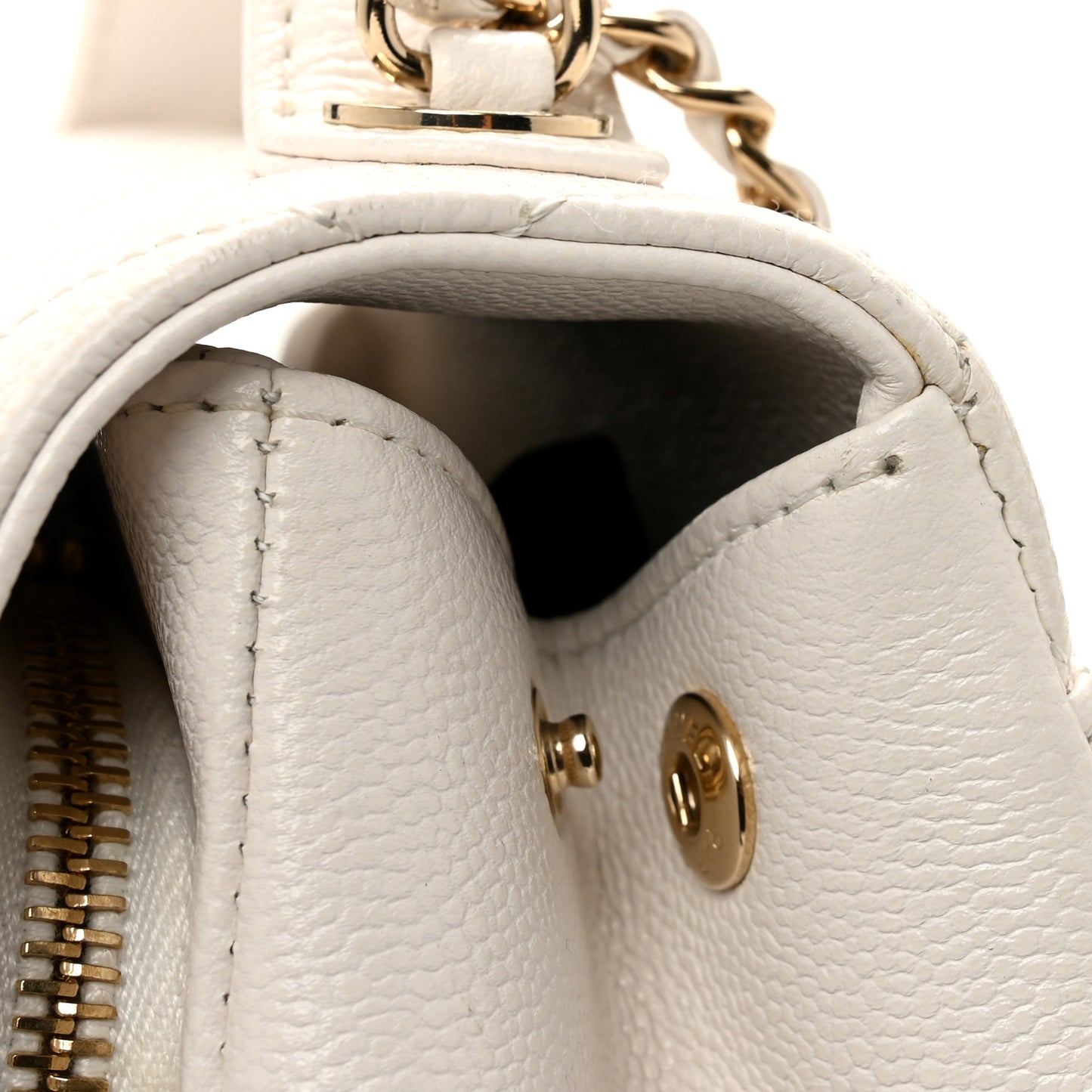 Caviar Quilted Small Business Affinity Flap White