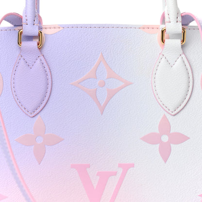 Louis Vuitton Monogram Giant Spring In The City Onthego GM Sunrise Pastel 7 of 10