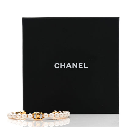 Chanel Pearl CC Cuff Bracelet M Gold Pearly White 5 of 5