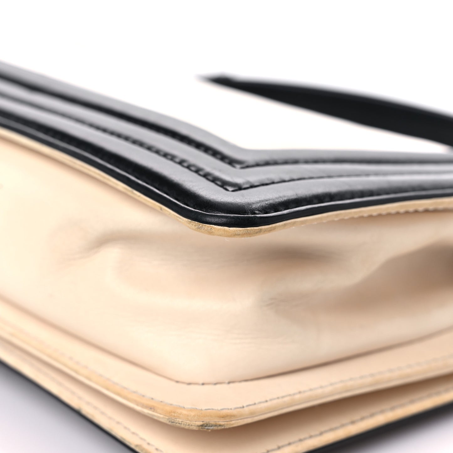 Glazed Calfskin Medium Boy Flap White Black