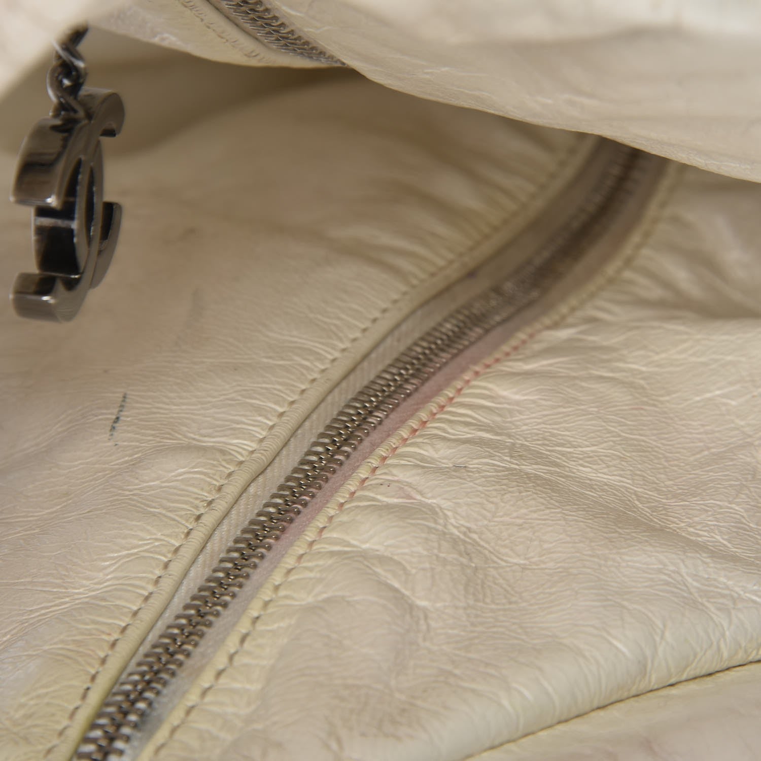 Chanel Lambskin Large Rock and Chain Hobo White 10 of 14