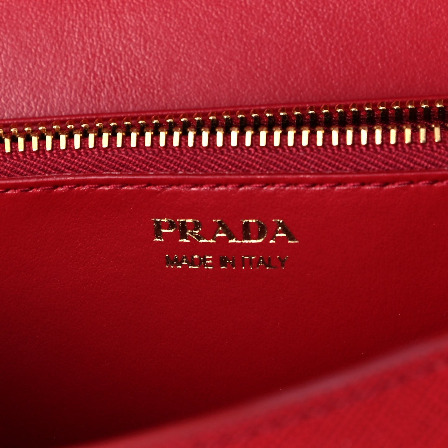 Saffiano Wallet With Shoulder Strap Fuoco