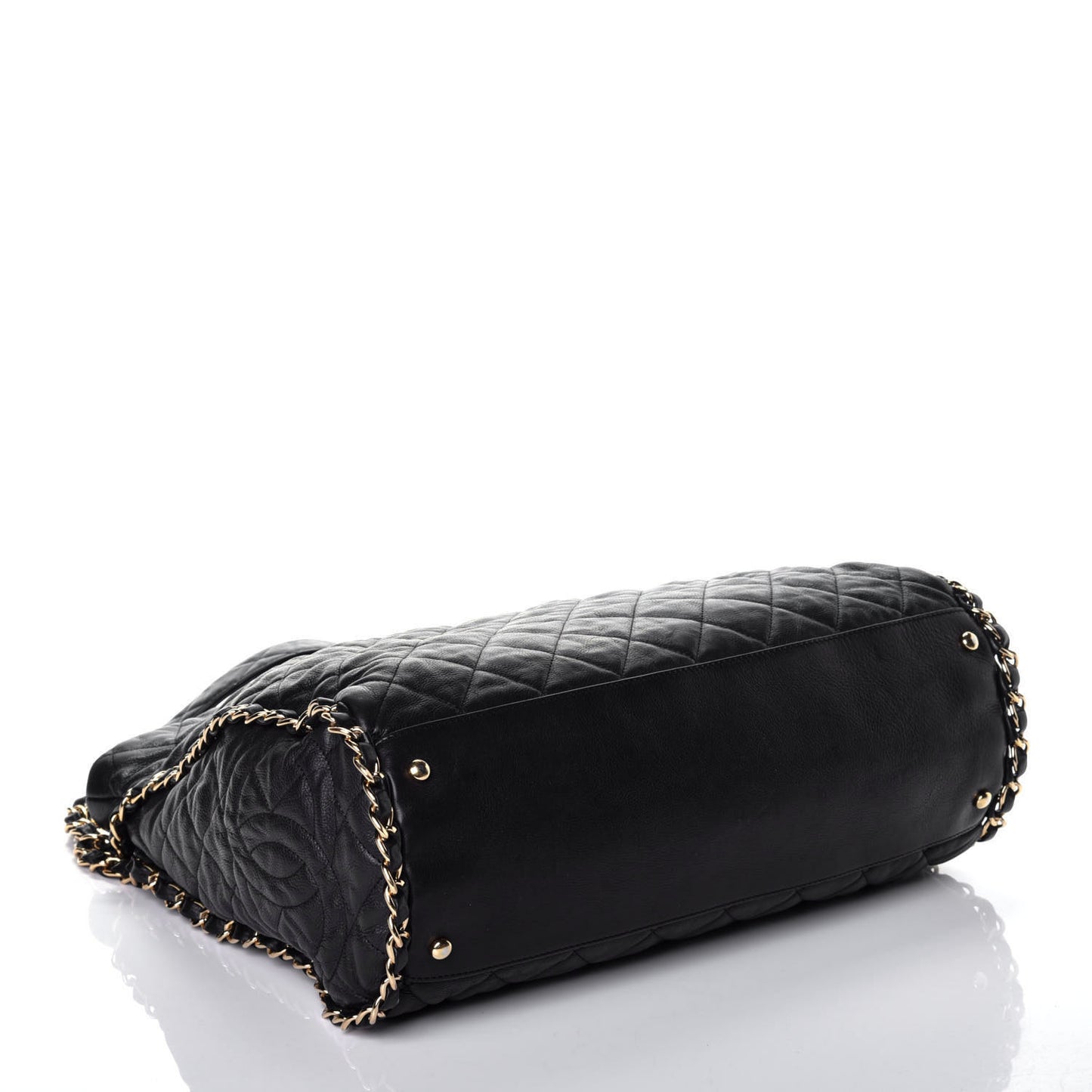 Calfskin Quilted Large Chain Me Hobo Black