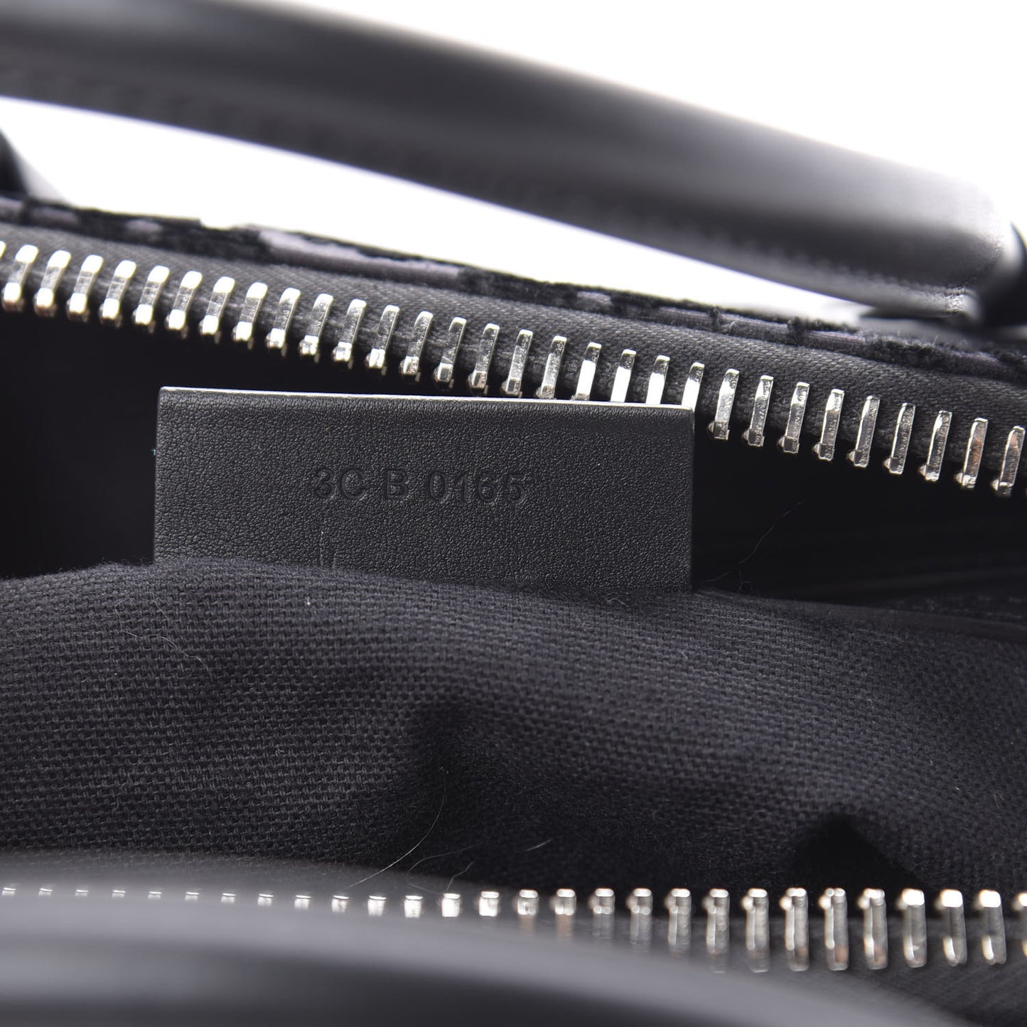 Calfskin Velvet Small Devoree Antigona Black