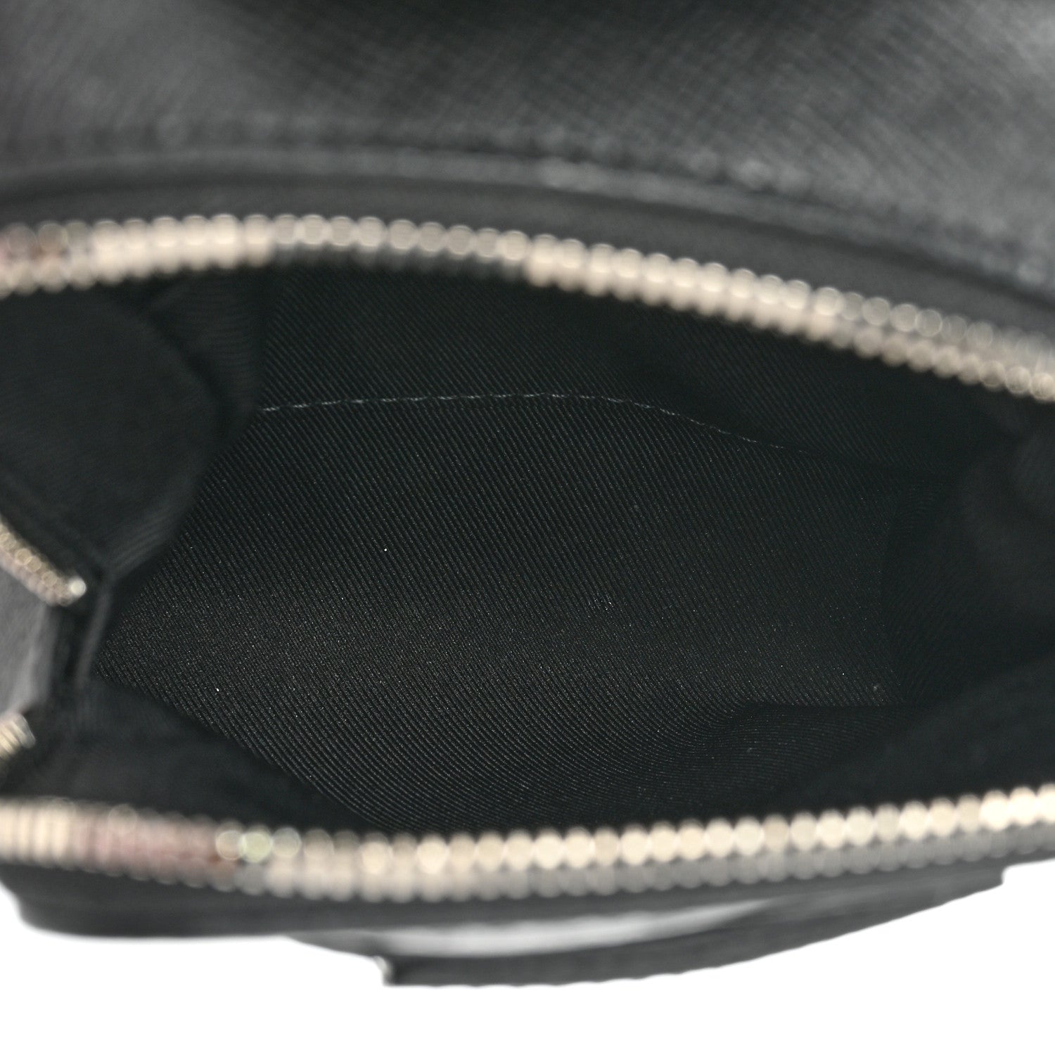 Louis Vuitton Taigarama Outdoor Slingbag Black 5 of 8