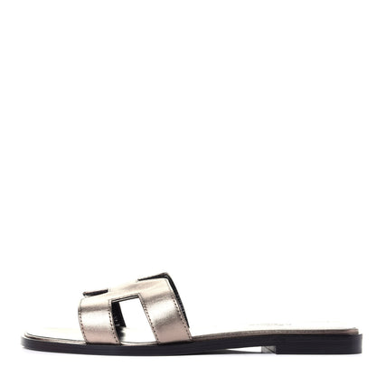 Hermes Metallic Calfskin Oran Sandals 35.5 Mordore 1 of 9