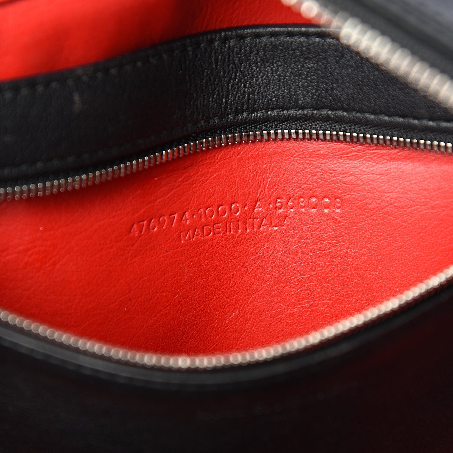 Calfskin M Triangle Duffle Black