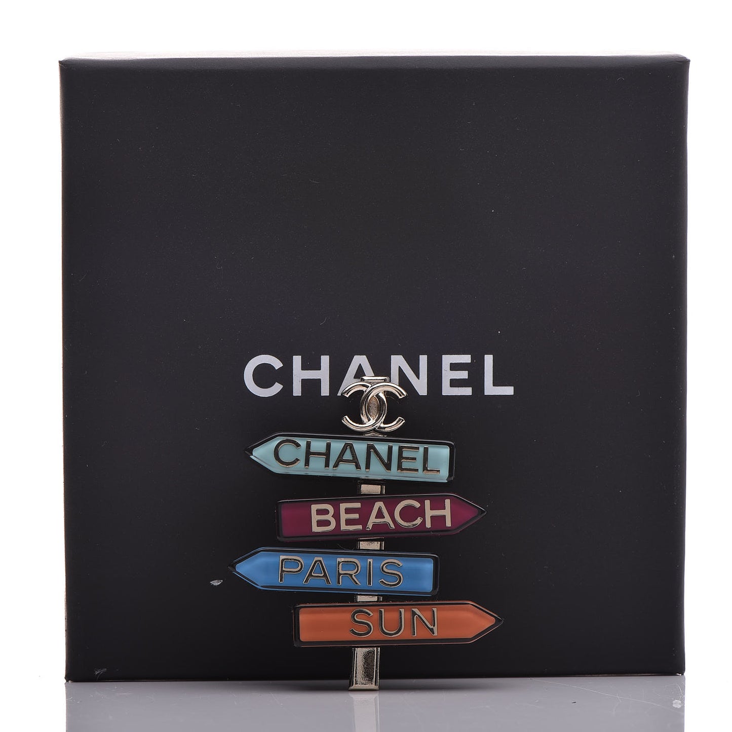 Resin By The Sea Sign Brooch Multicolor