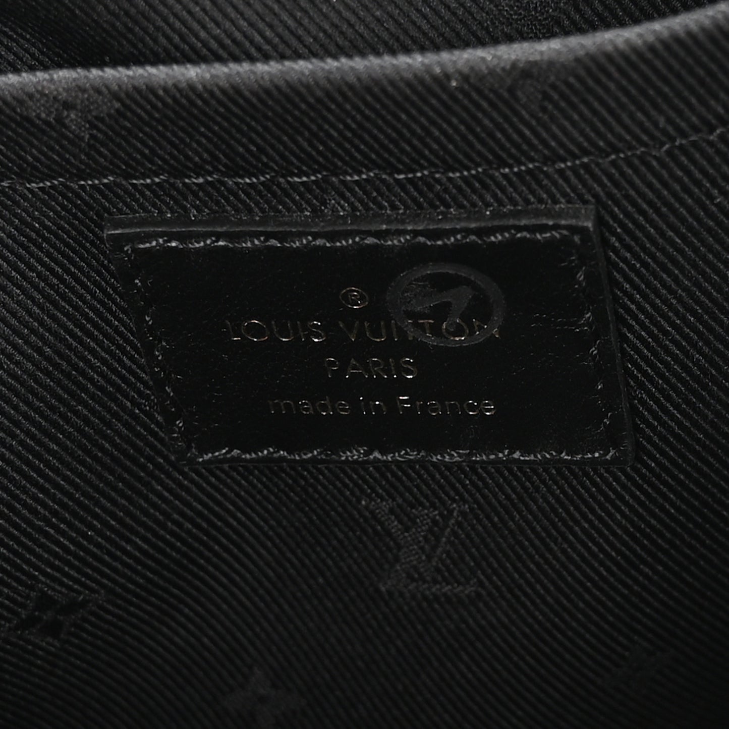 Calfskin Bubblegram Alma BB Black