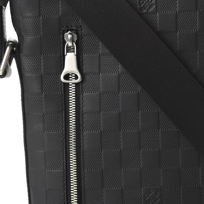 Louis Vuitton Damier Infini Discovery Messenger BB Onyx 9 of 9