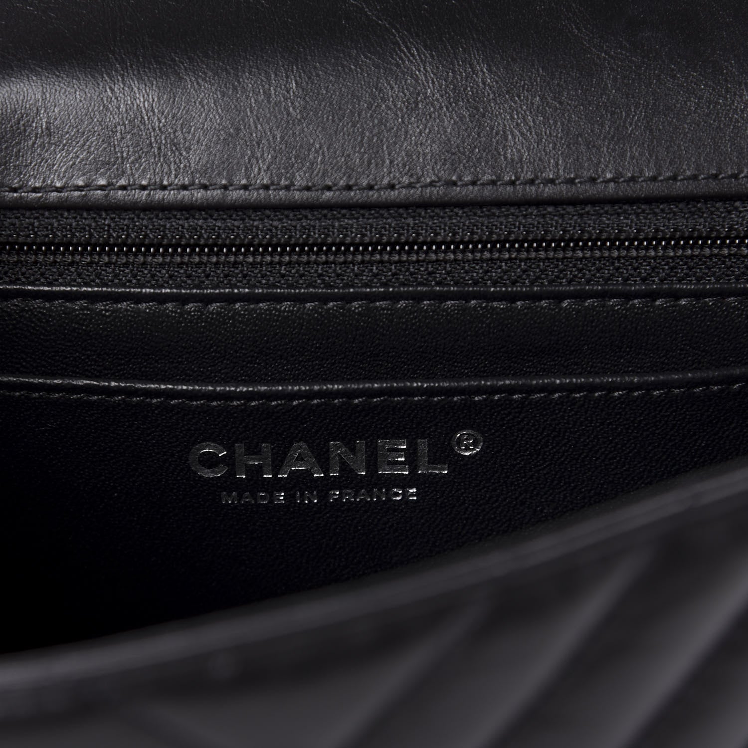 Chanel Aged Calfskin Chevron Quilted 2.55 Reissue Mini Flap So Black 8 of 10