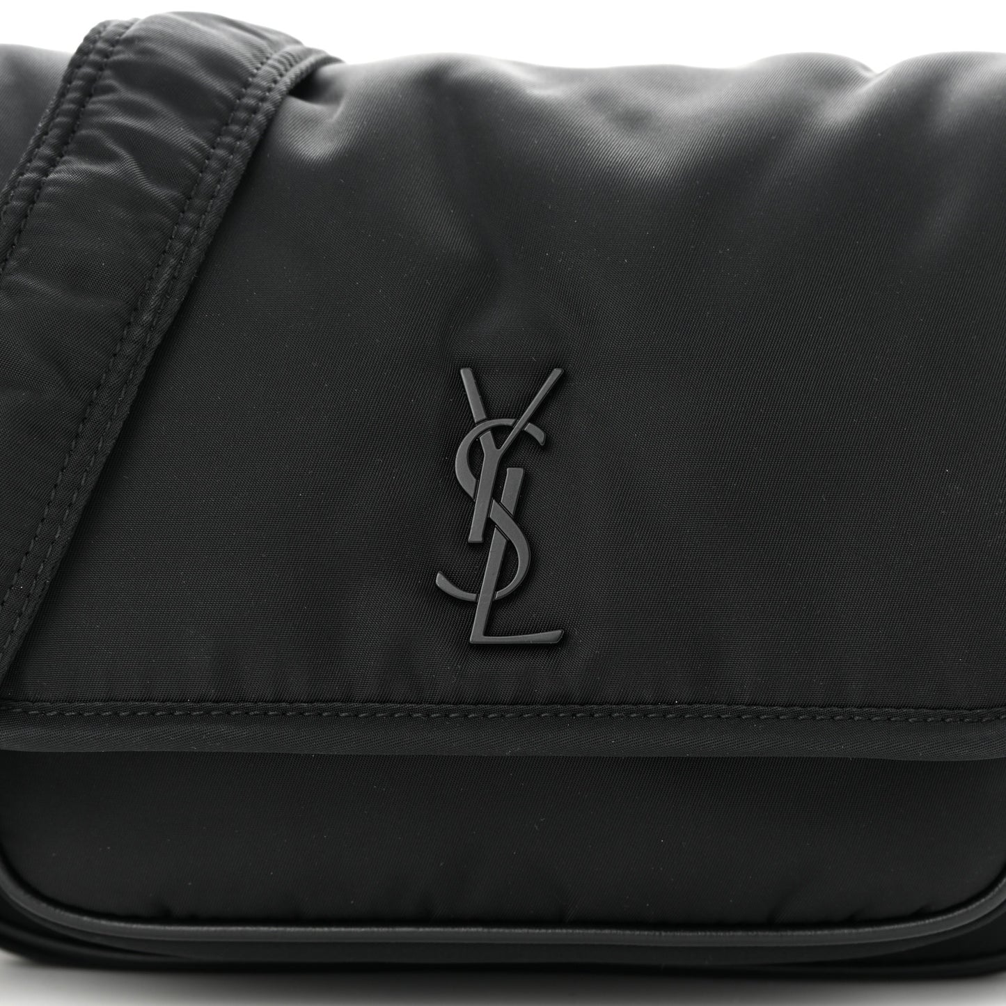 Econyl Nylon Small Niki Messenger Black