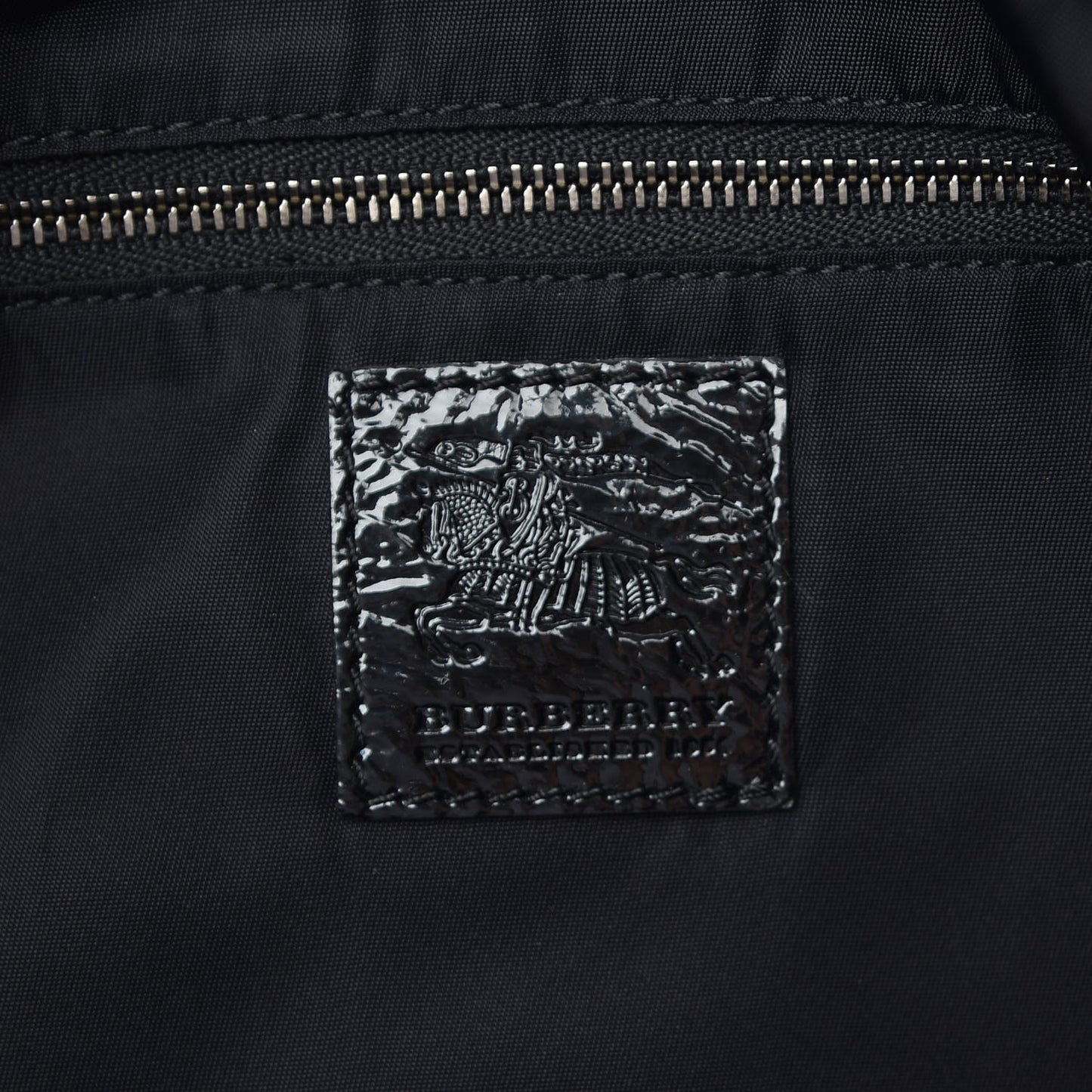 Nylon Beat Check Tote Black