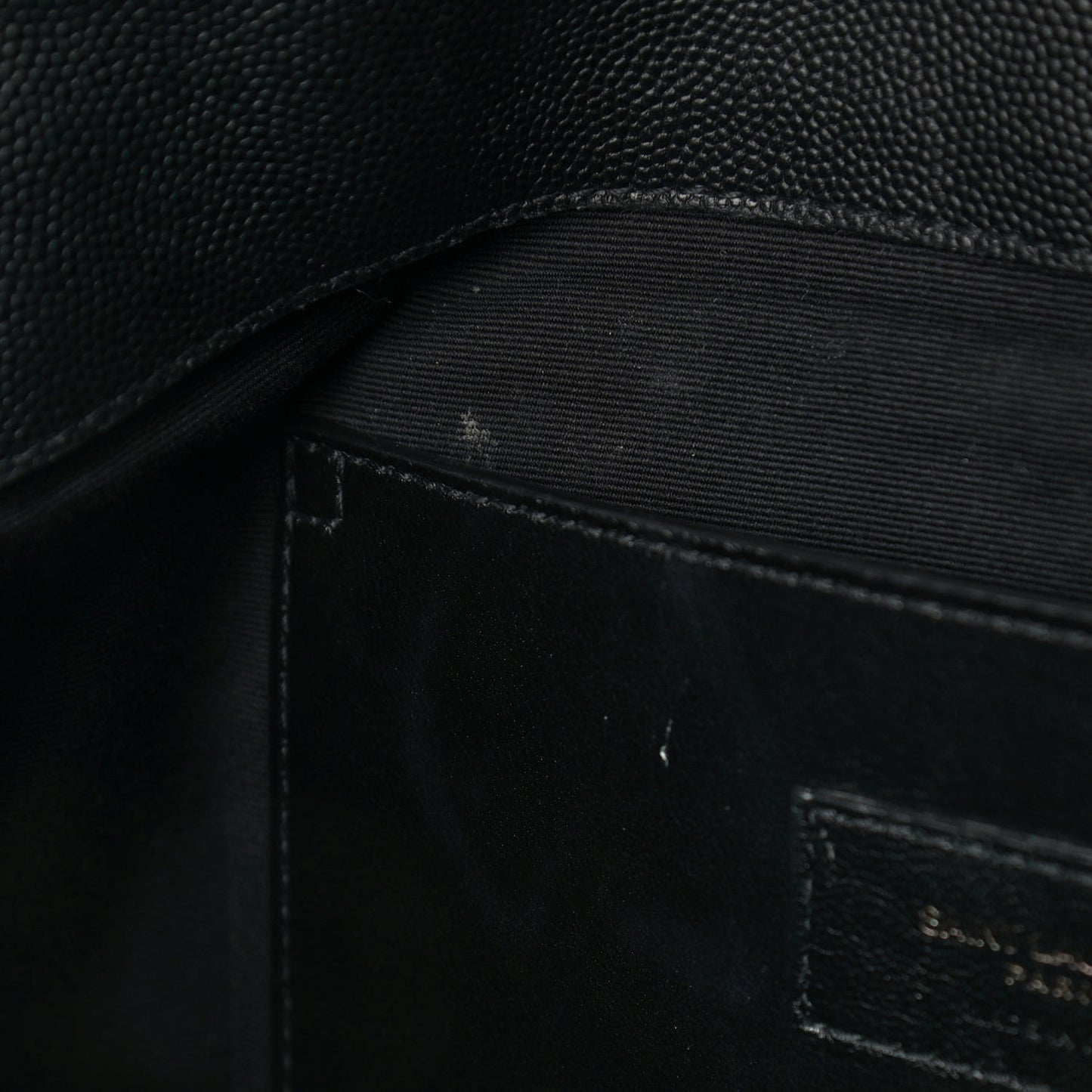 Grain De Poudre Medium West Hollywood Monogram Fold-Over Black