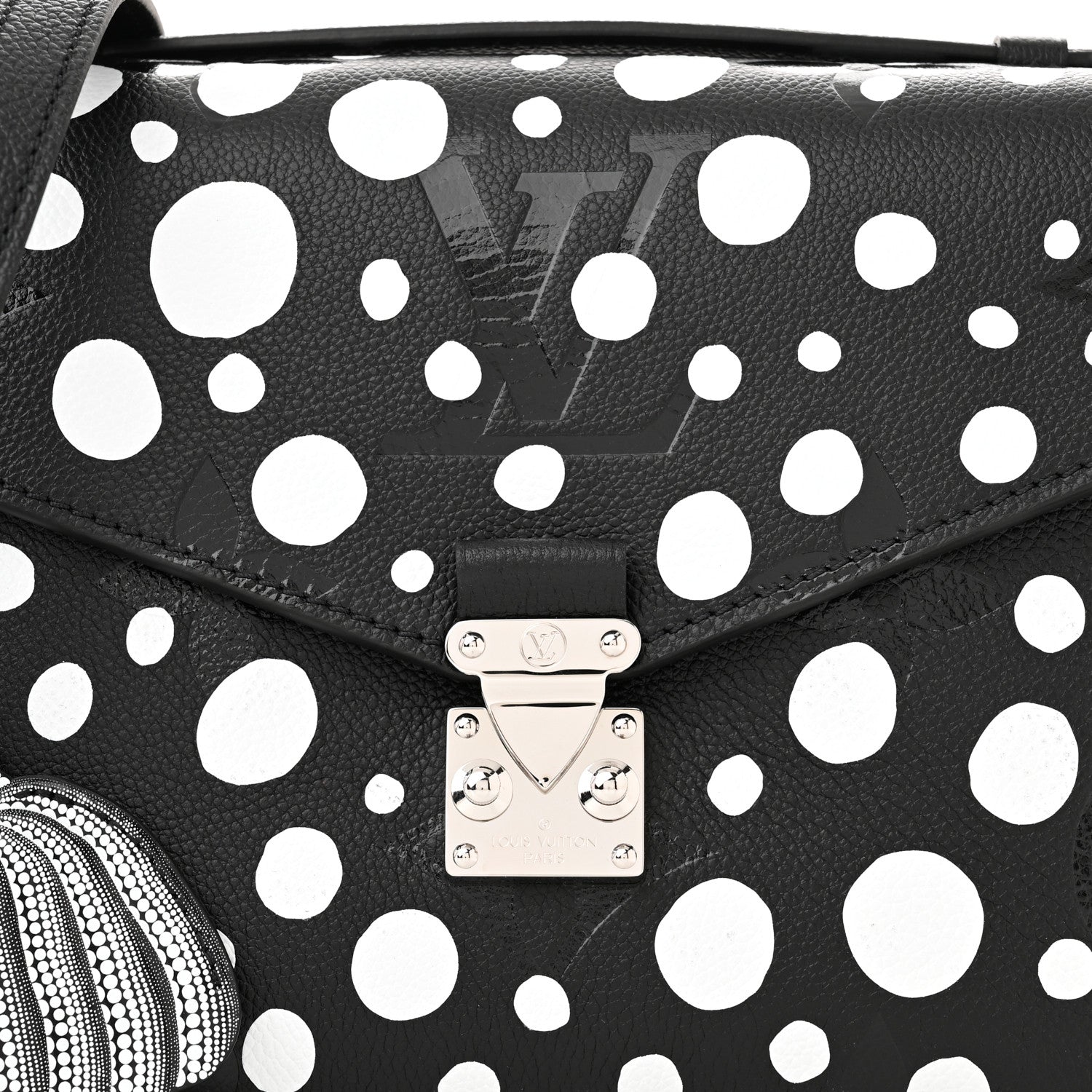 Louis Vuitton LV X YK Empreinte Monogram Giant Pochette Metis Black 8 of 10