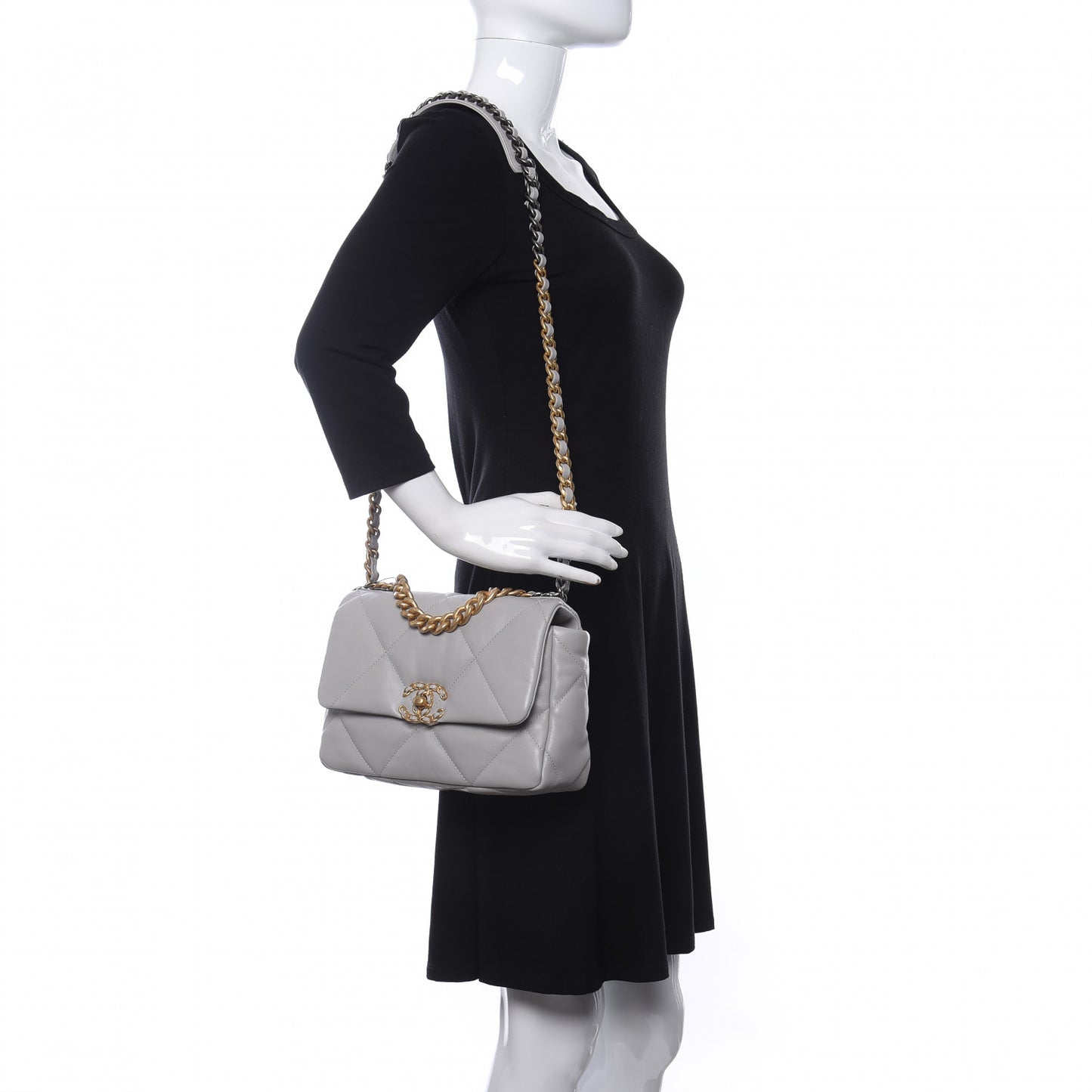 Lambskin Quilted Medium Chanel 19 Flap Grey