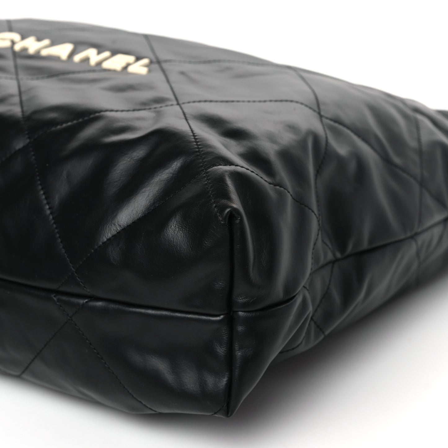 Calfskin Quilted Chanel 22 Black