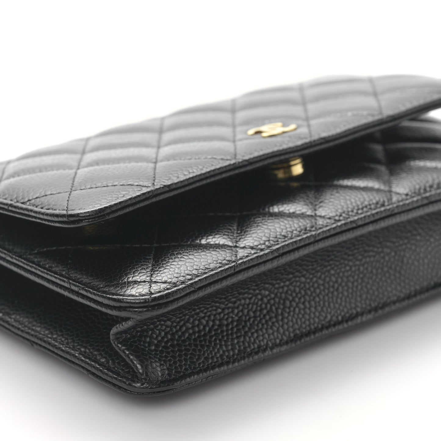 Caviar Quilted Wallet on Chain WOC Black
