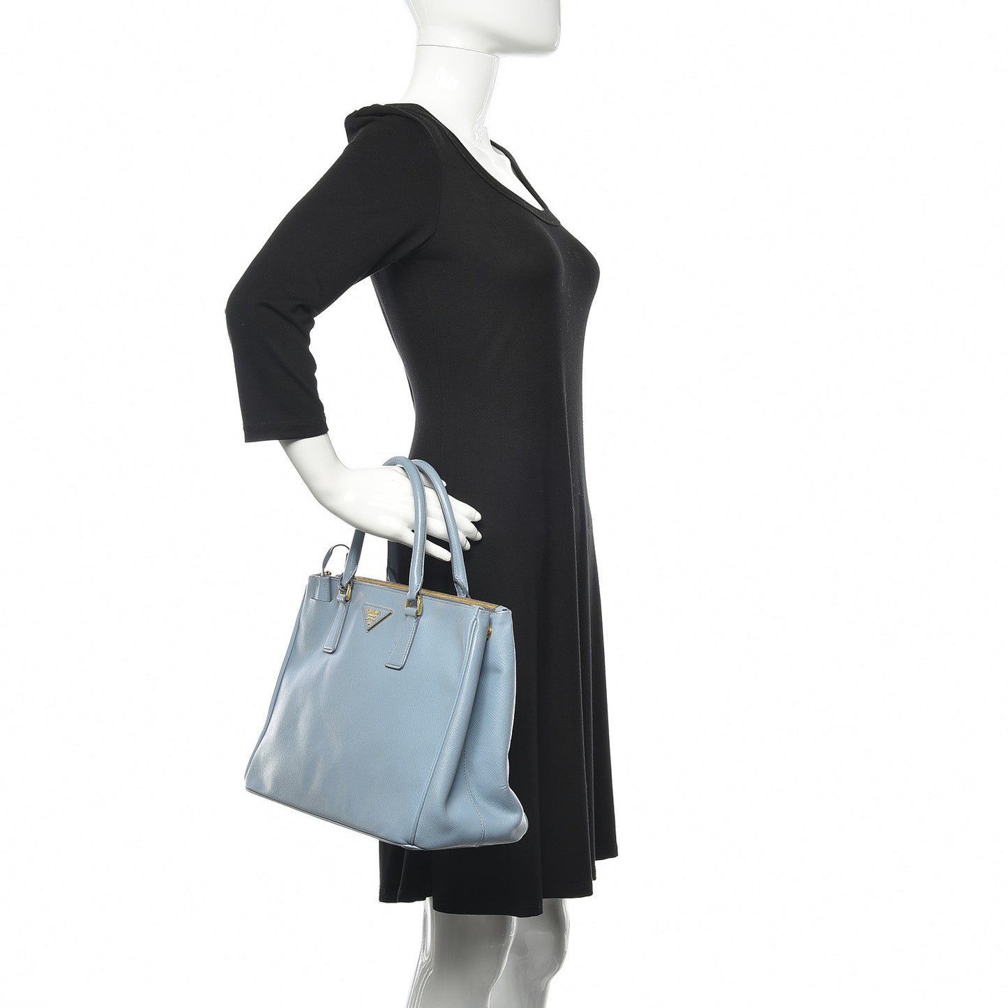 Saffiano Medium Galleria Double Zip Tote Aviazione
