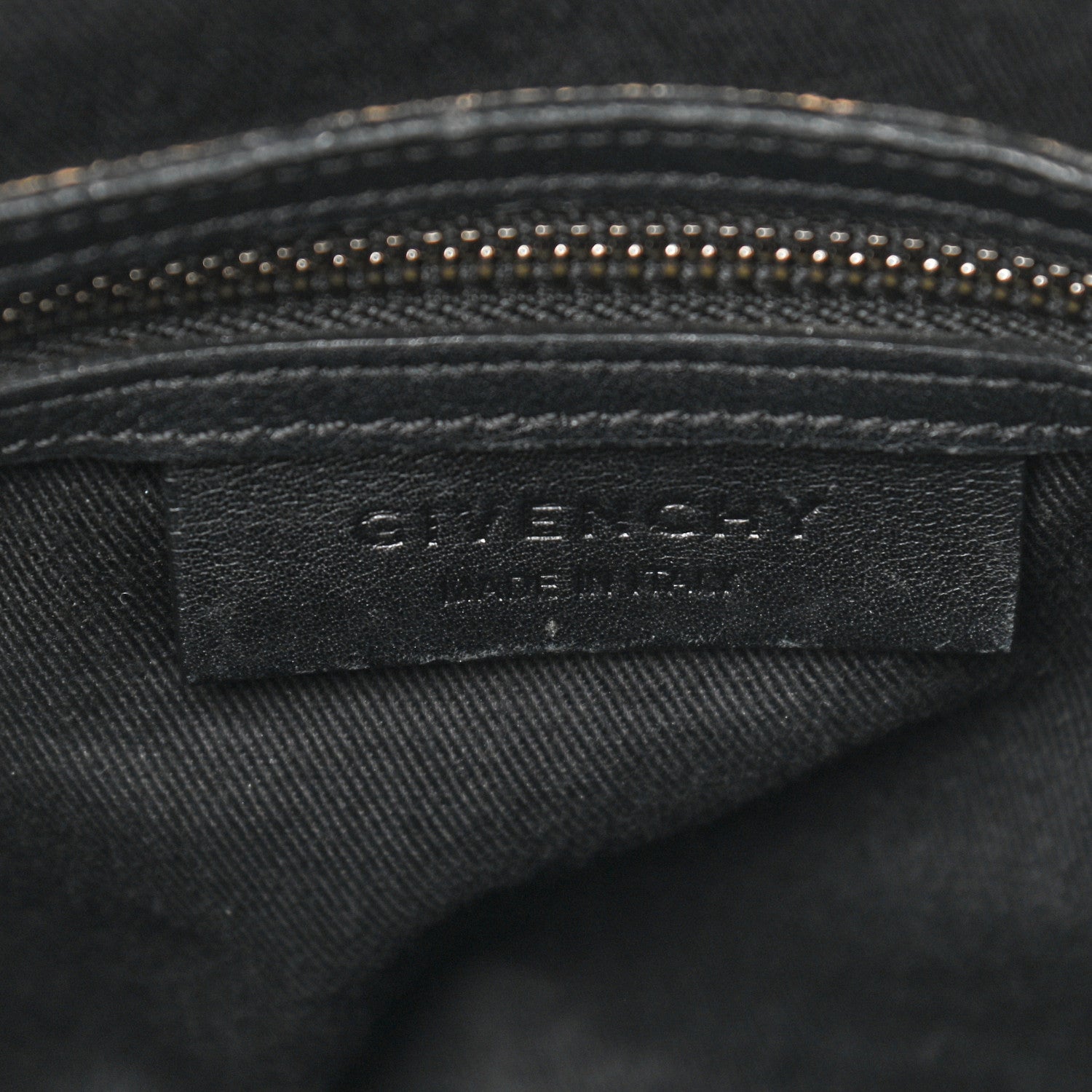 Givenchy Shiny Lord Calfskin Medium Antigona Black 6 of 16