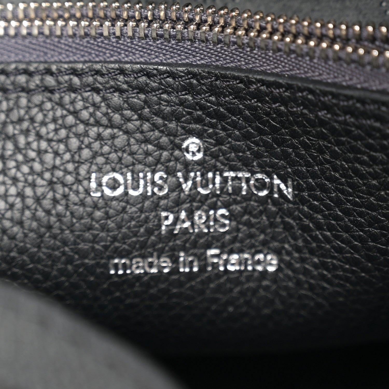 Louis Vuitton Mahina Carmel Hobo Black 6 of 10