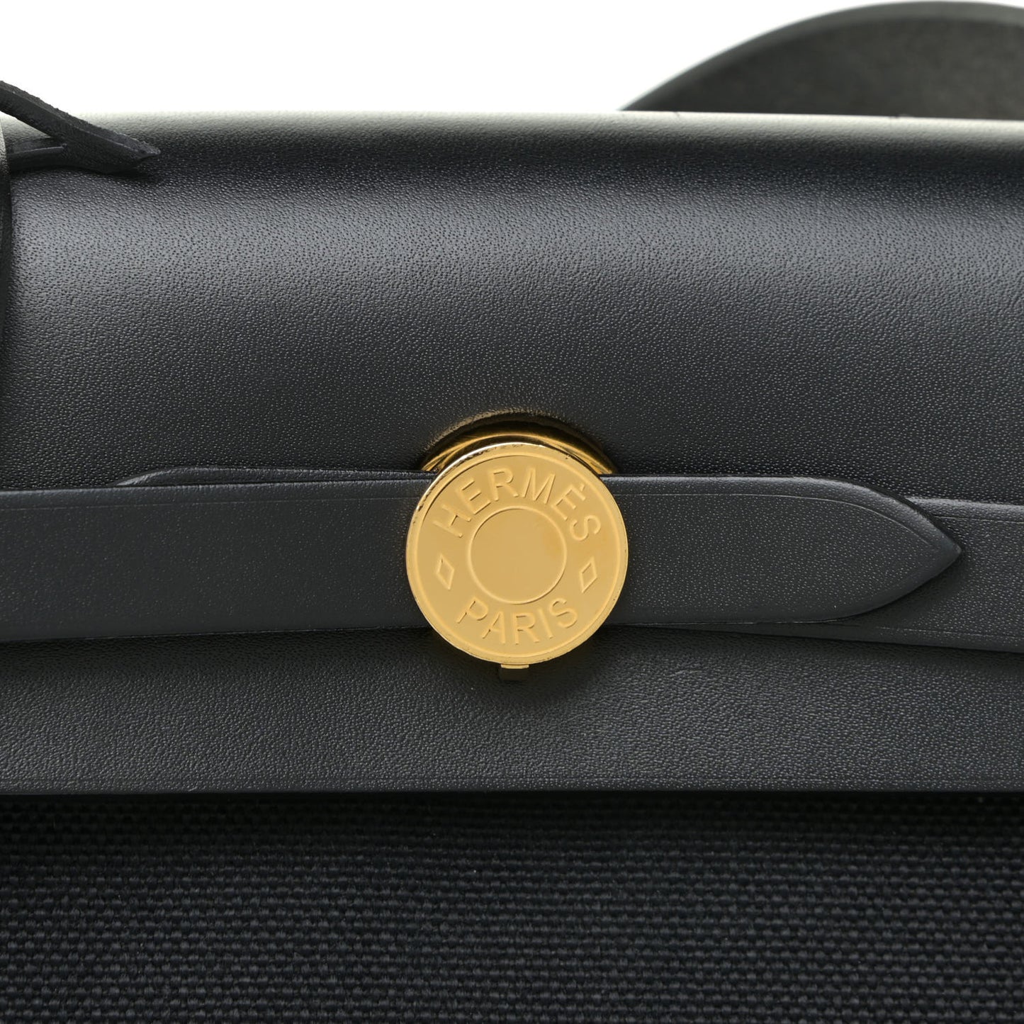 Military Toile Vache Hunter Herbag Zip PM 31 Black