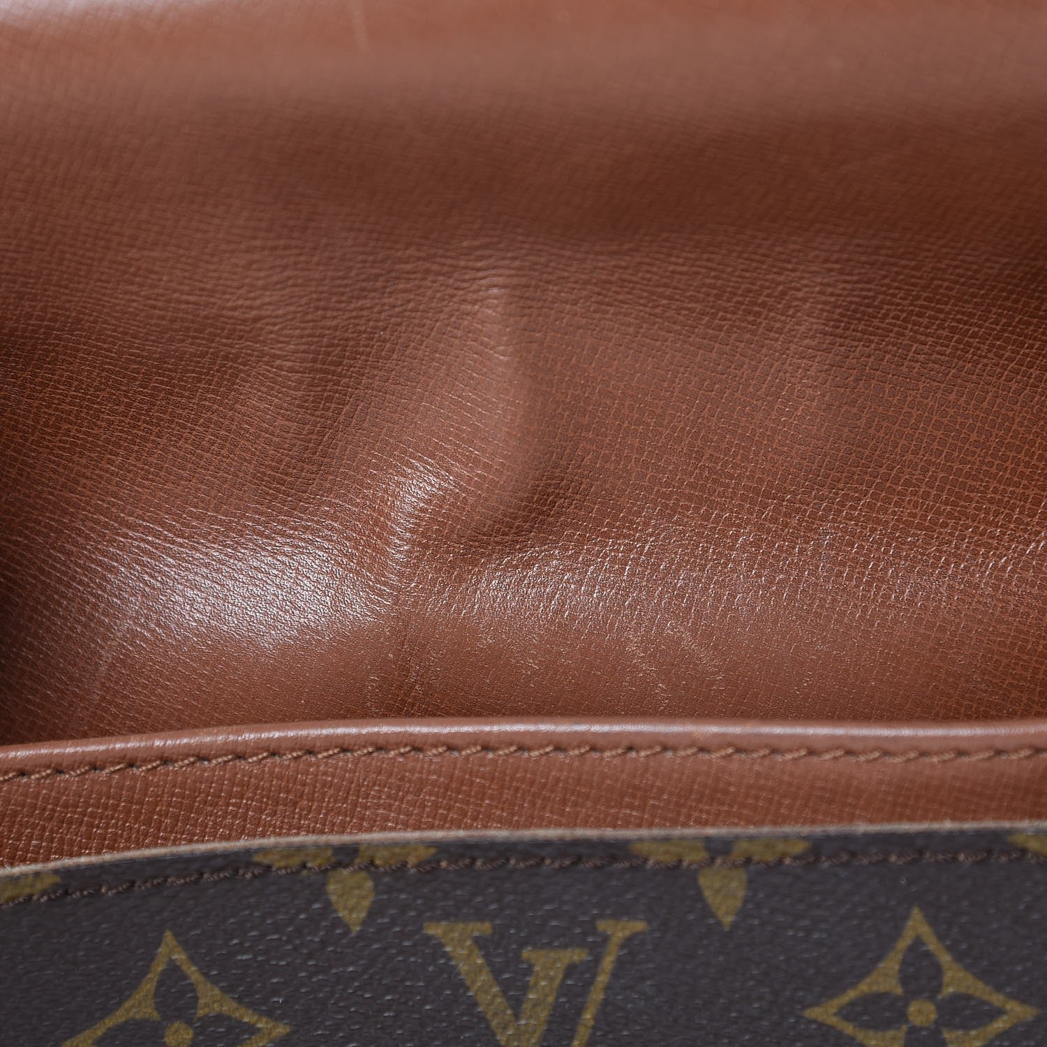 Louis Vuitton Monogram Cartouchiere 22 10 of 25