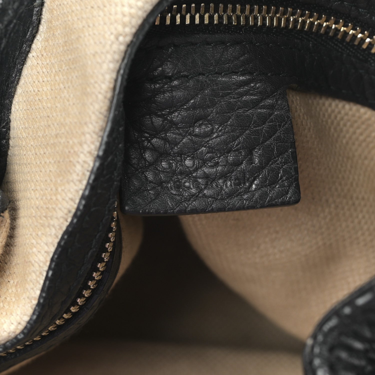 Gucci Pebbled Calfskin Medium Soho Chain Shoulder Bag Black 6 of 10