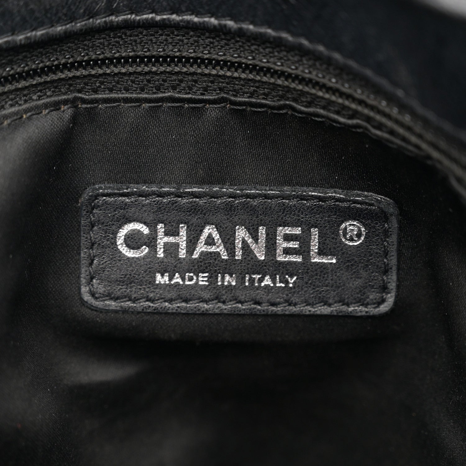 Chanel Glazed Calfskin Twisted Maxi Flap Black 6 of 13