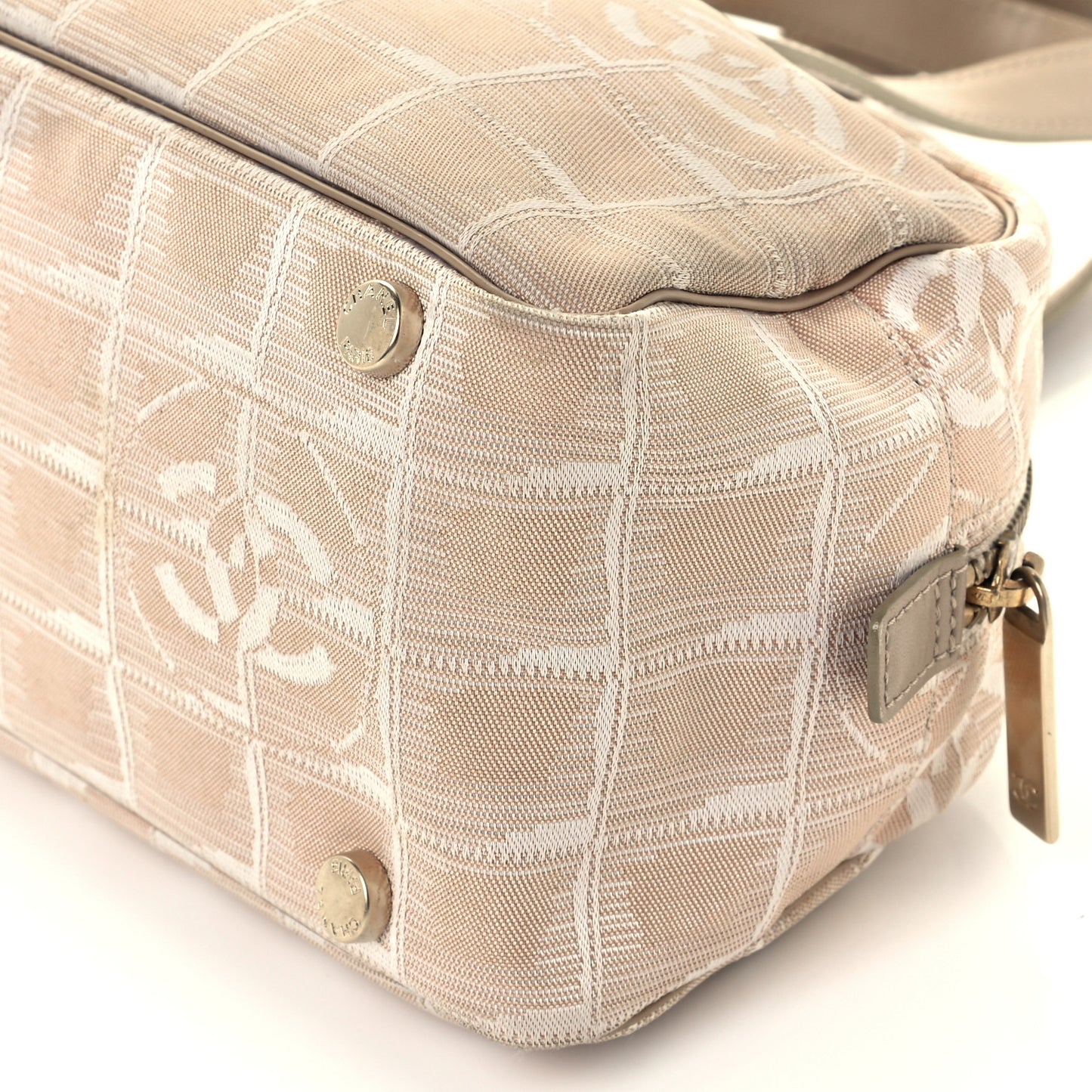Nylon Travel Bowler Beige