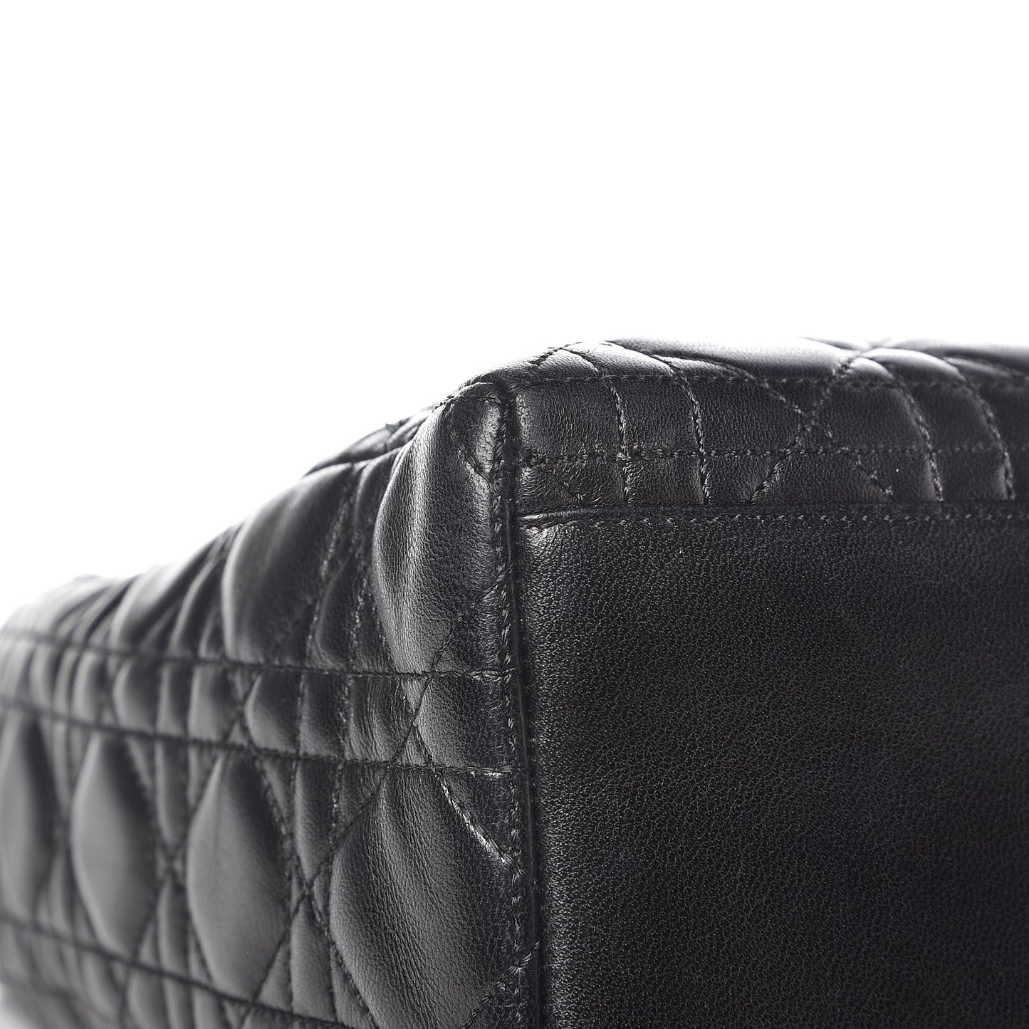 Lambskin Cannage Medium Lady Dior Black