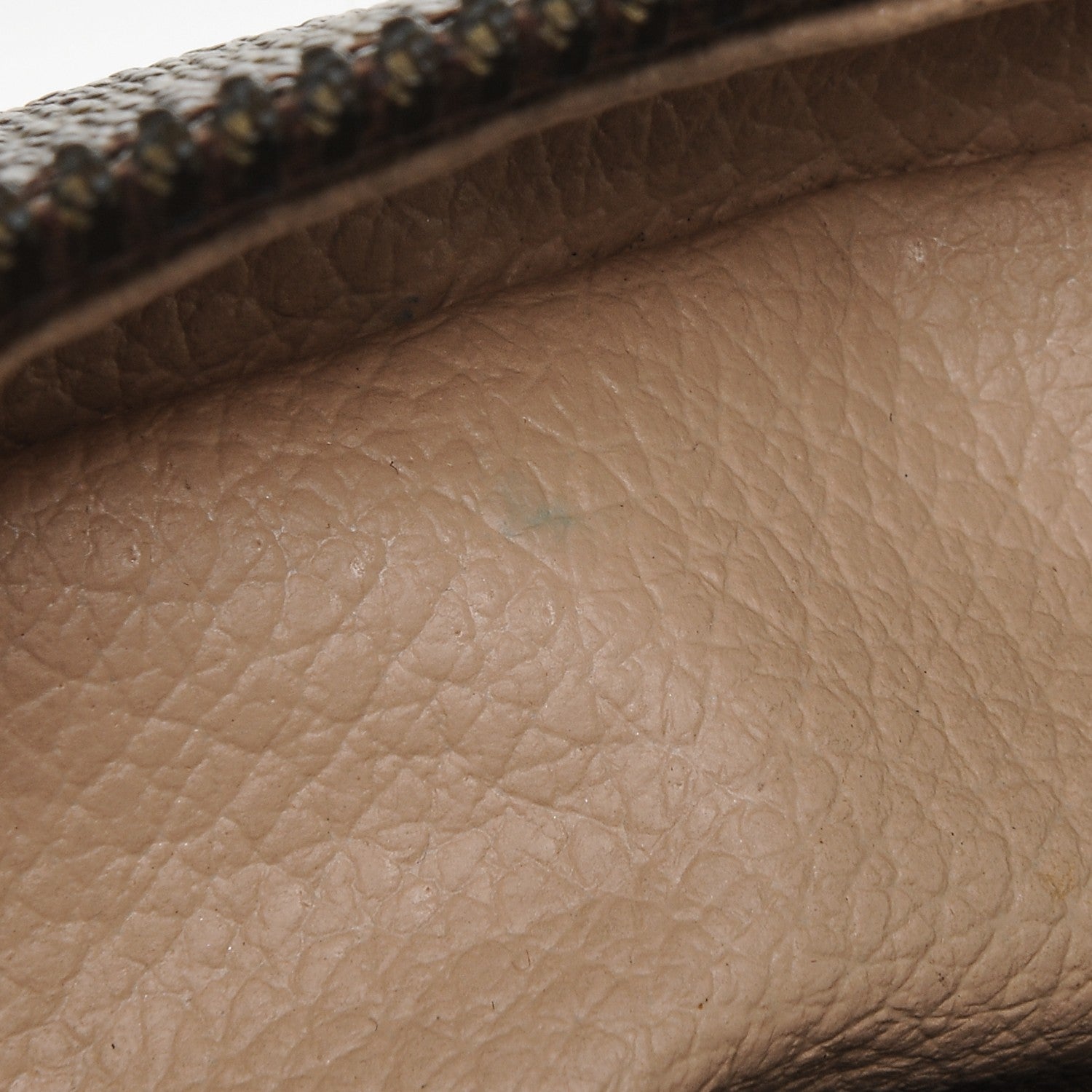 Louis Vuitton Monogram Trousse Toilette 28 8 of 8