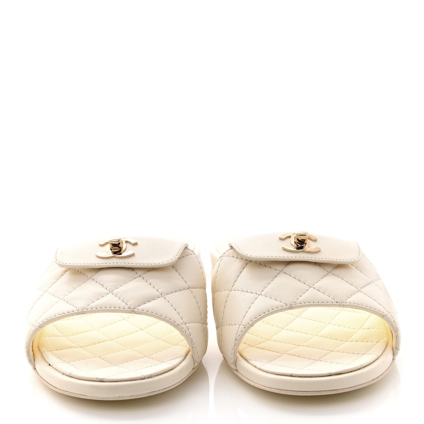 Lambskin Quilted CC Turnlock Sandals 37 Ivory