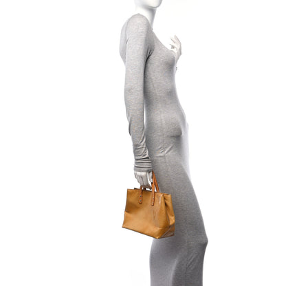 Louis Vuitton Vernis Reade PM Beige 2 of 15