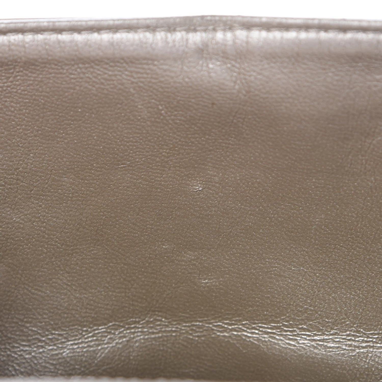 Chanel Metallic Aged Calfskin Quilted 2.55 Reissue 226 Flap Gold 10 of 21